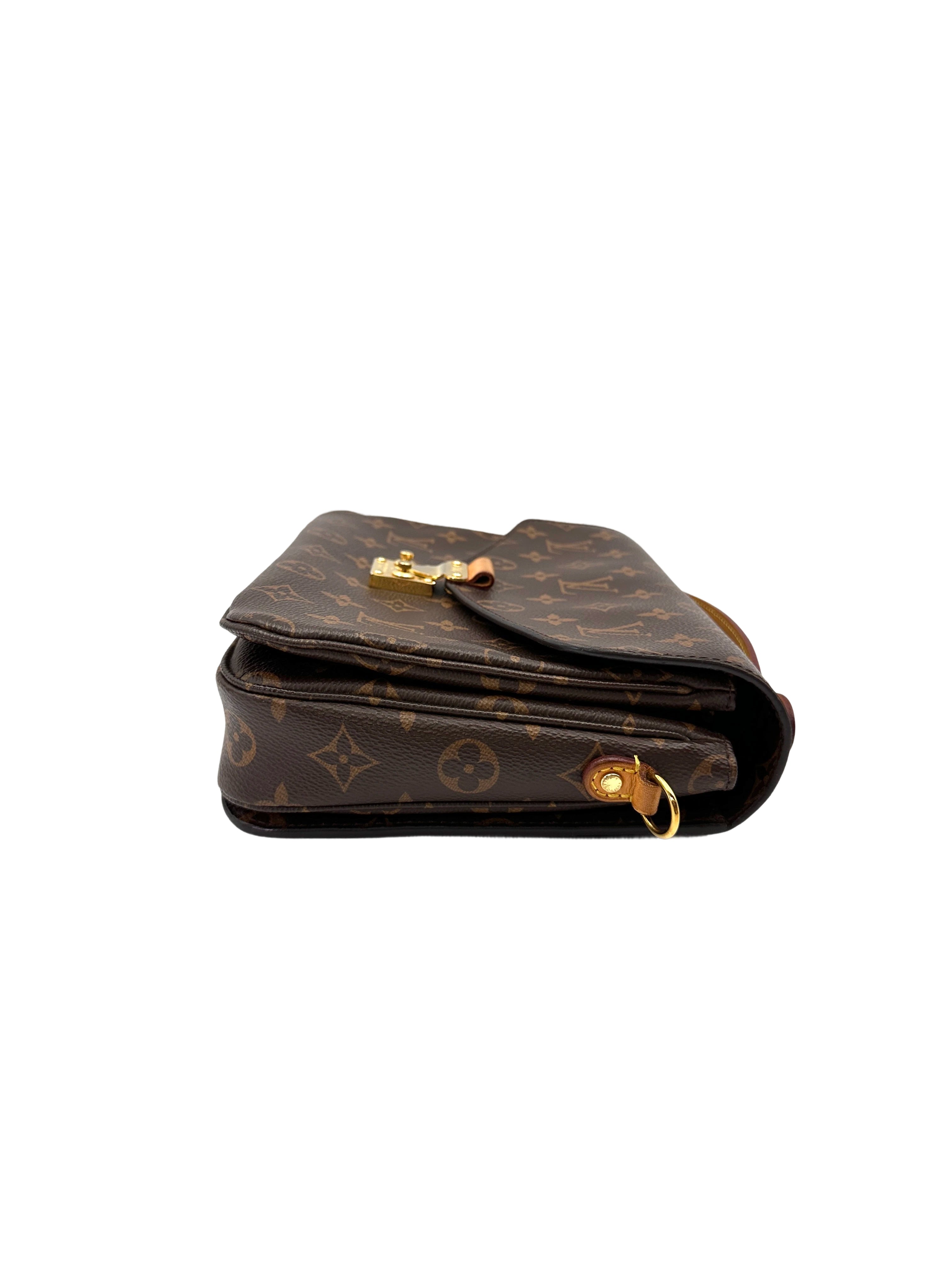 Louis Vuitton Monogram Canvas Pochette Metis LV2910