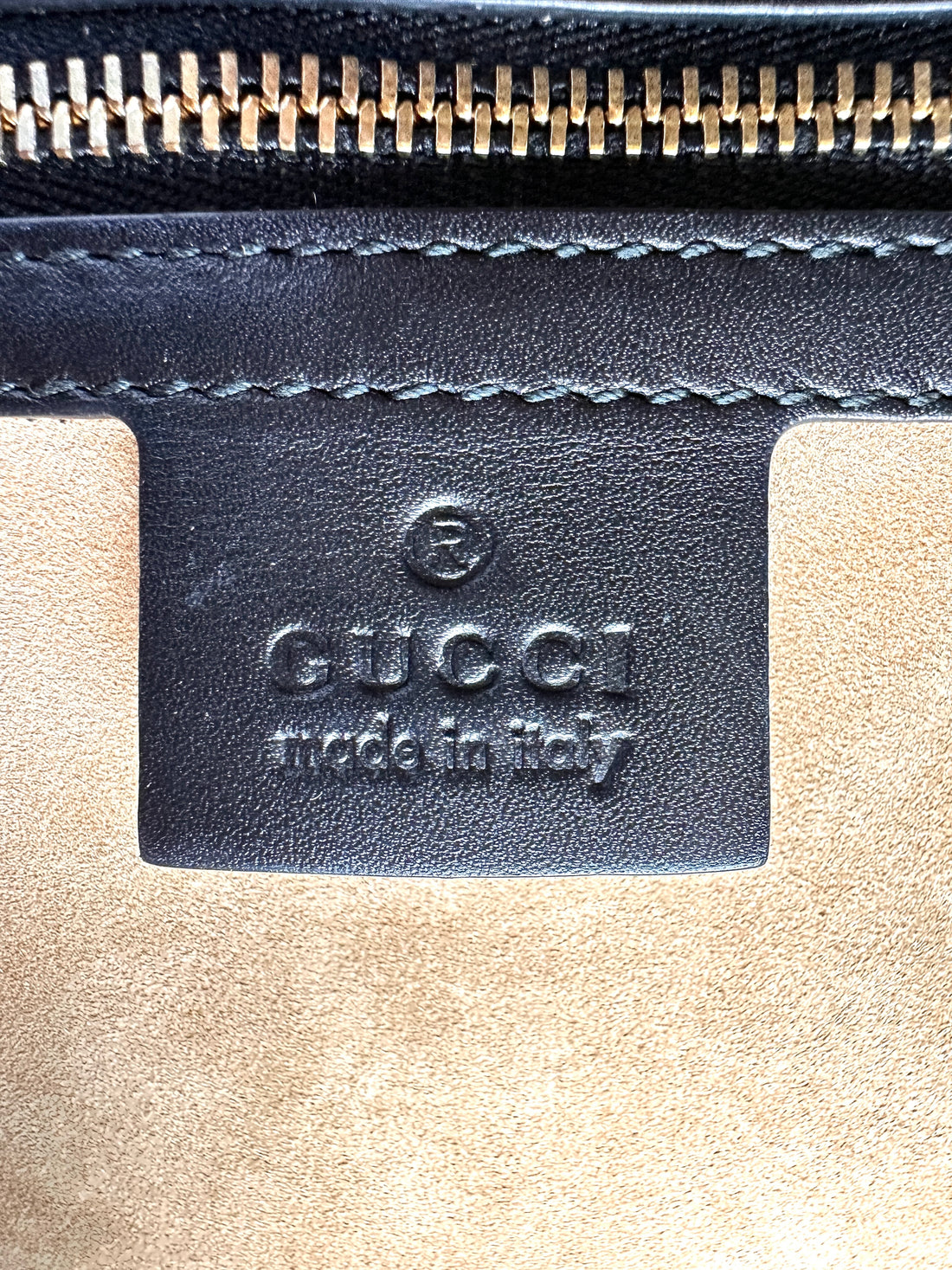 Gucci Sylvie Black Leather Medium Size Shoulder Bag GG1165