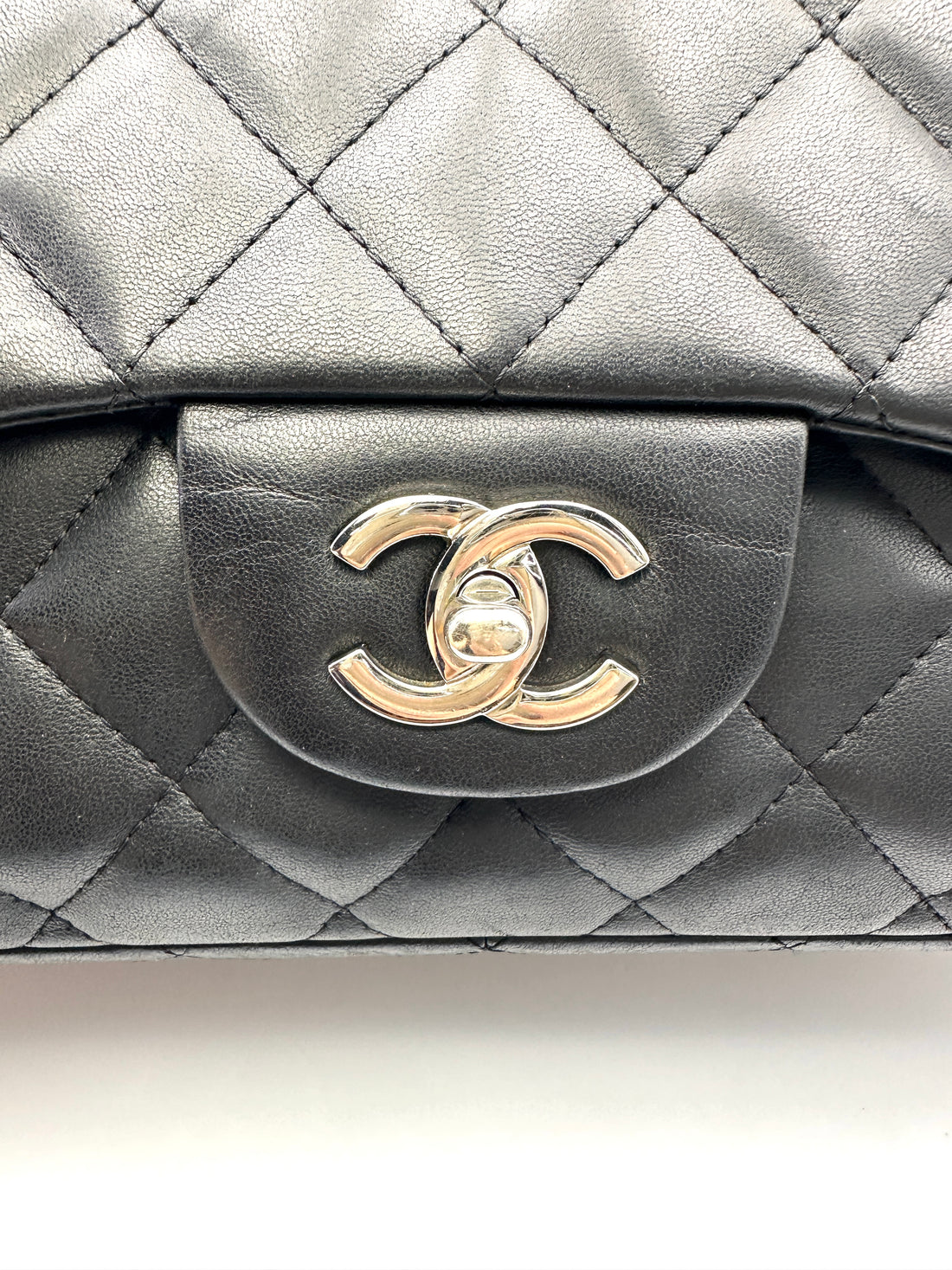Chanel Classic Flap Black Quilted Leather Jumbo Flap Bag With Silver Buckle(13***55) CC2076