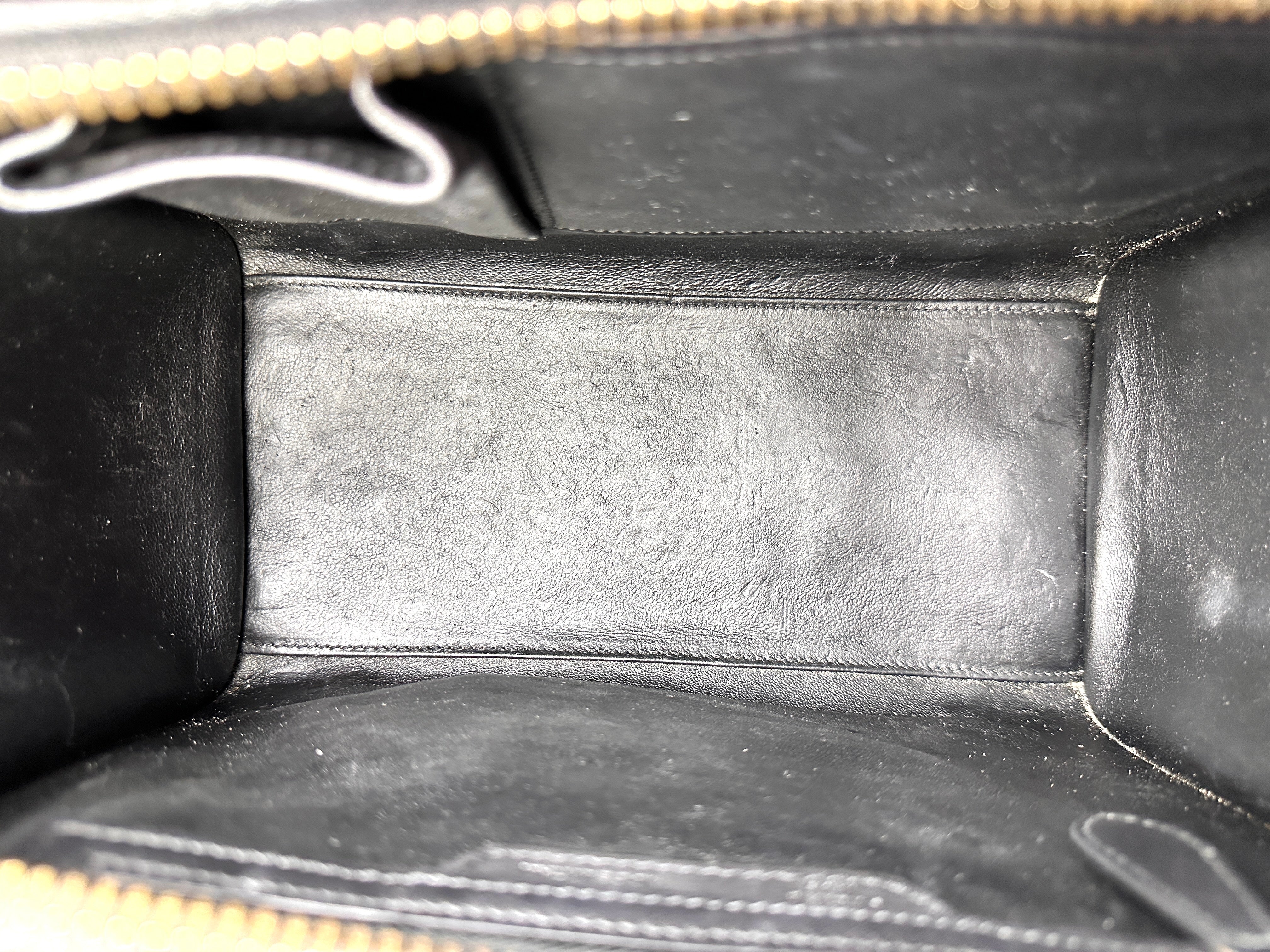 Celine Luggage Black/White Leather Medium Size Handle Bag CE169