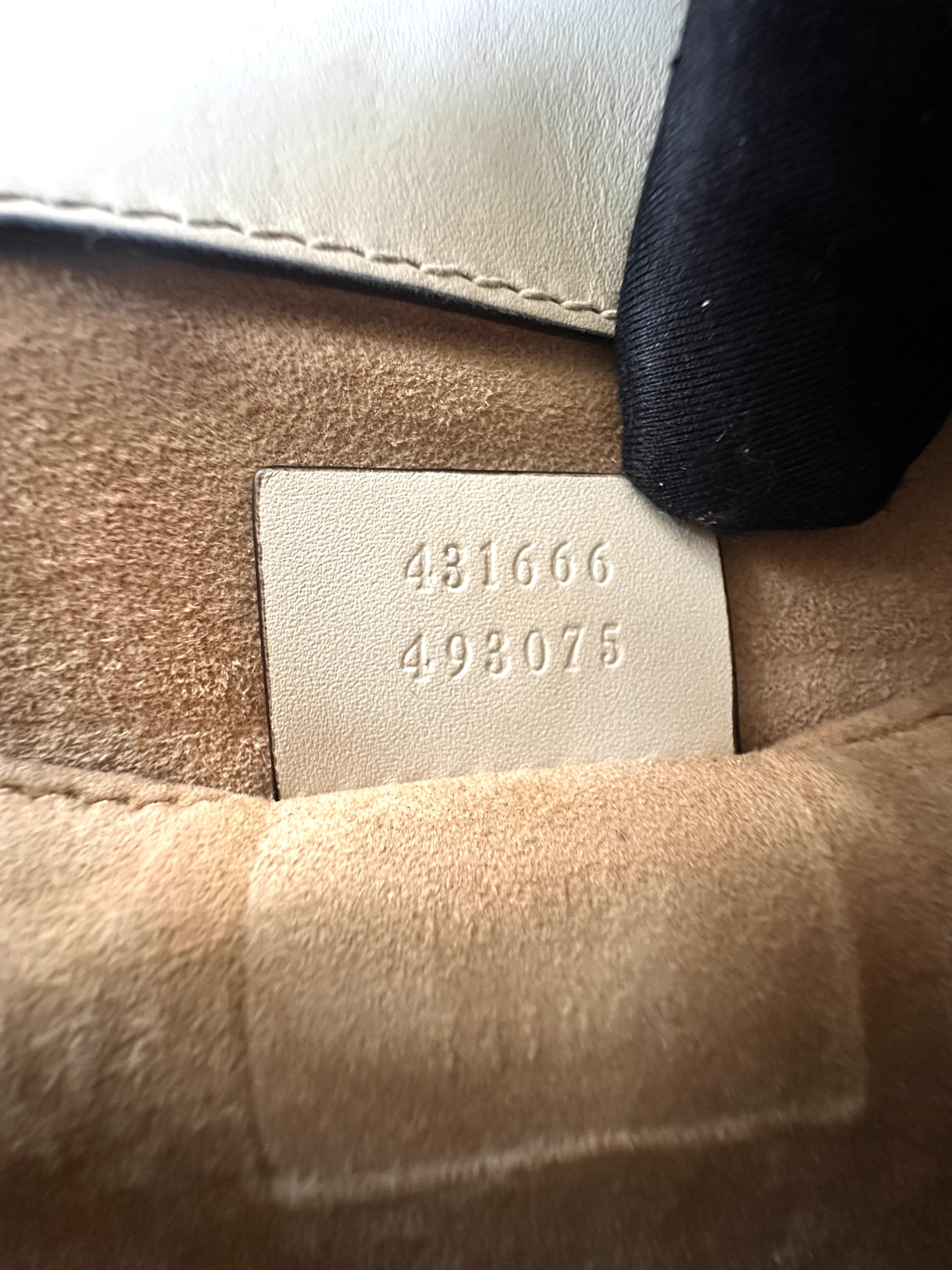 Gucci Sylvie White Leather Shoulder Bag GG1170