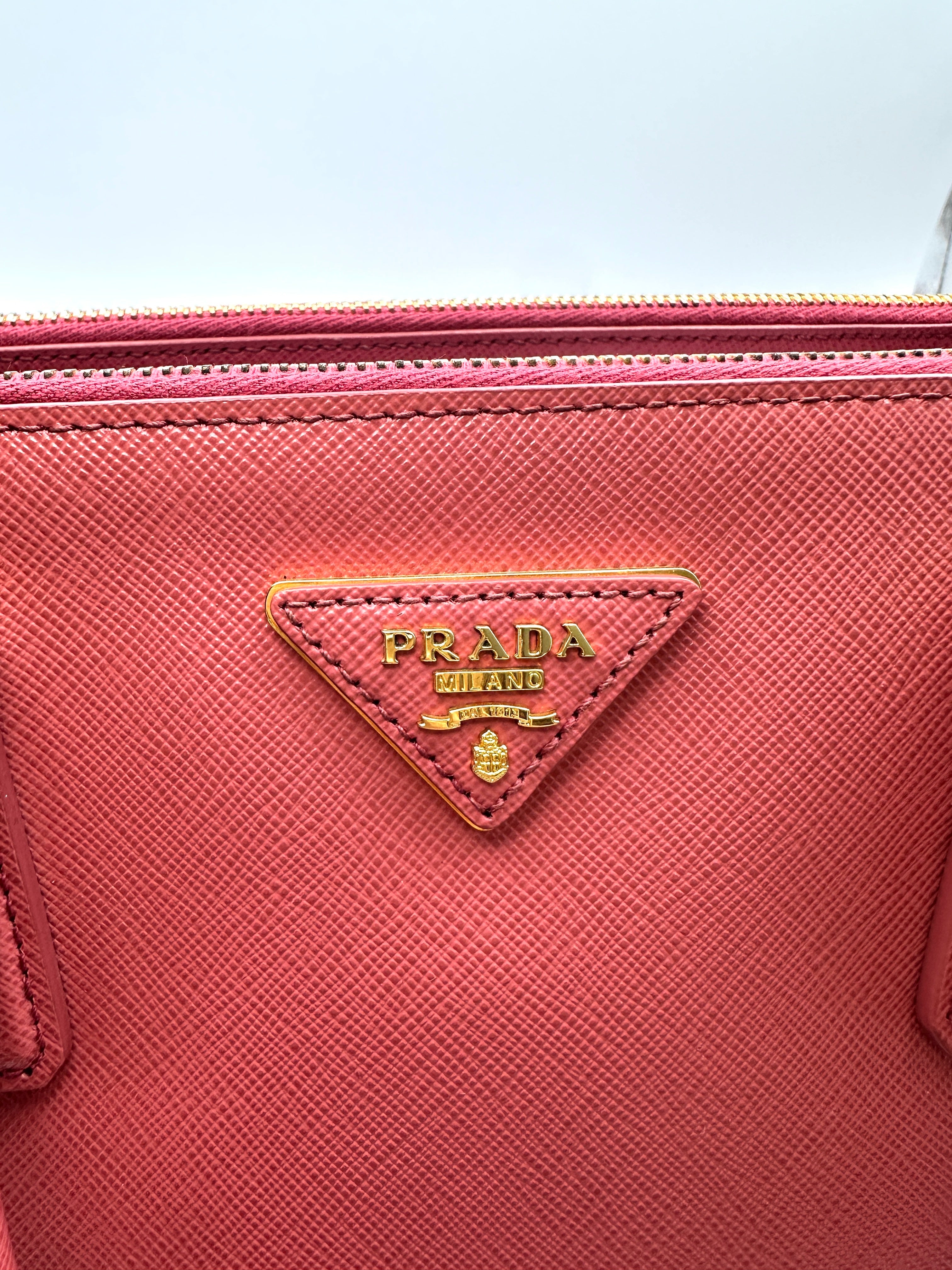 Prada Galleria Pink Saffiano Leather Handle Bag PR422