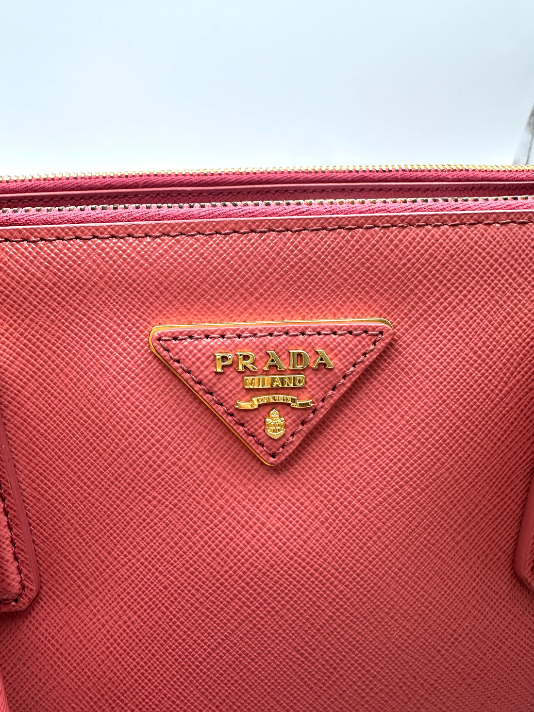 Prada Galleria Pink Saffiano Leather Handle Bag PR422