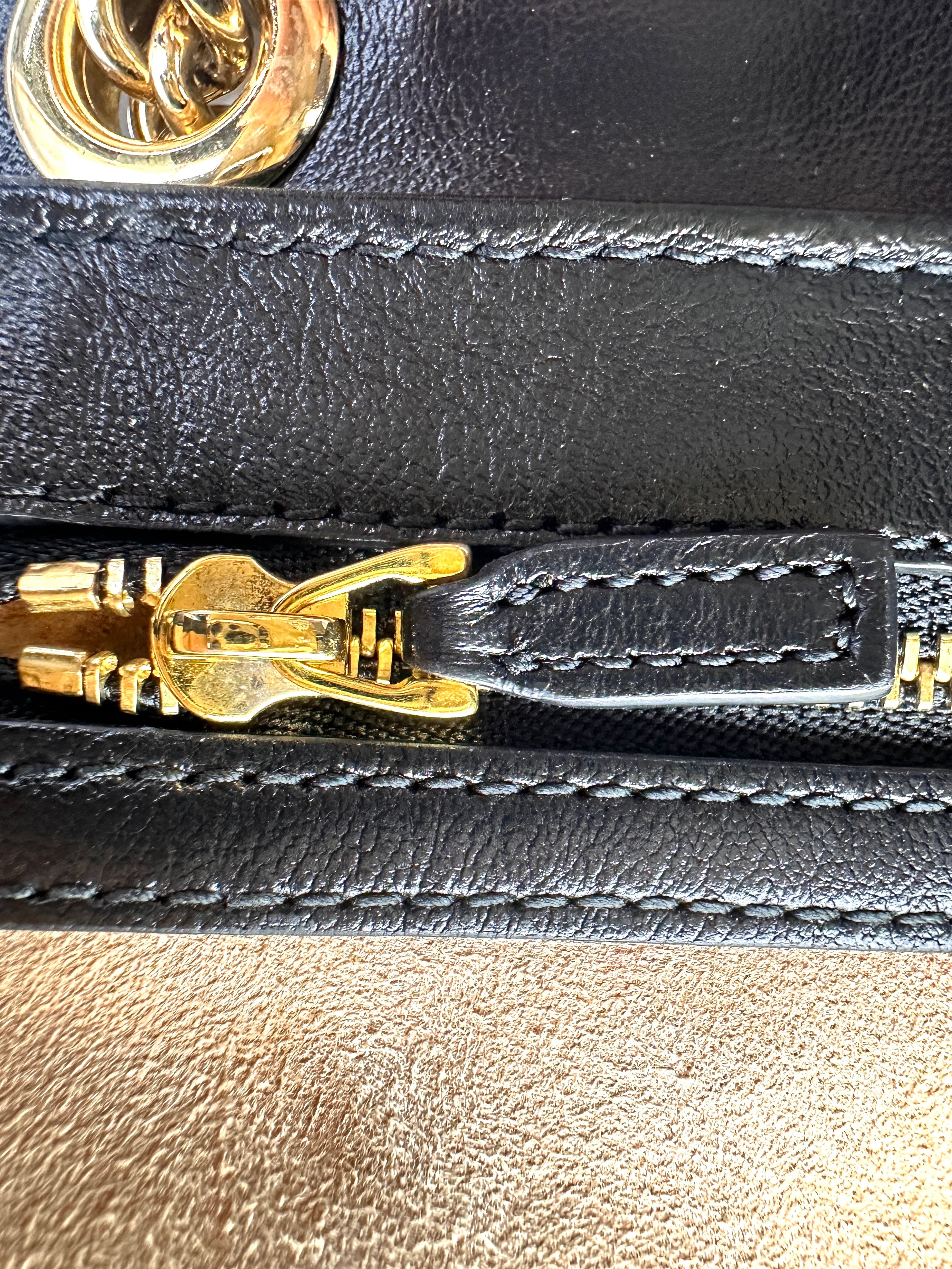 Gucci GG Marmont Supreme Canvas Shoulder Bag GG1175