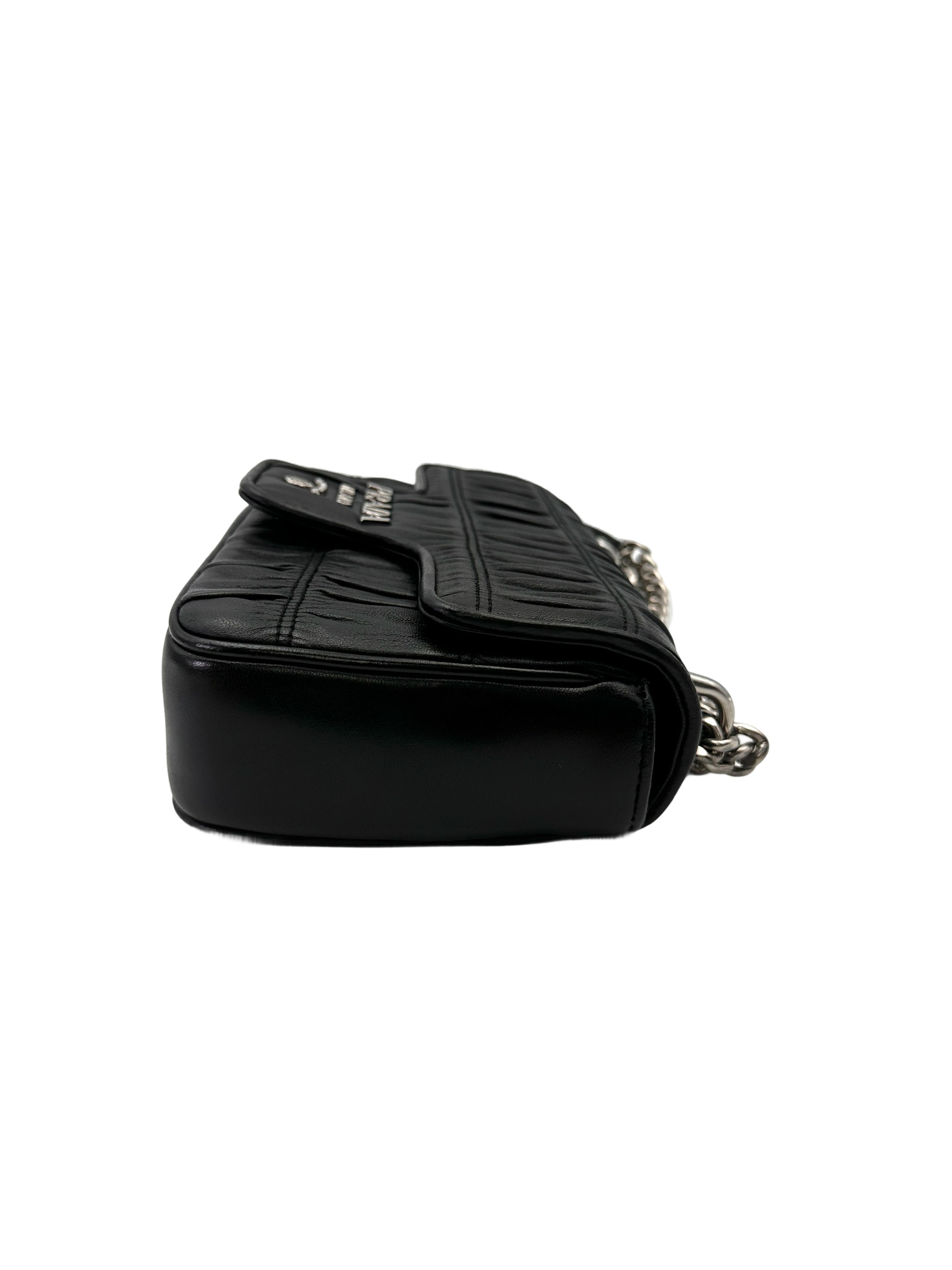 Prada Nappa Gaufre Black Leather Chain Shoulder Bag PR423