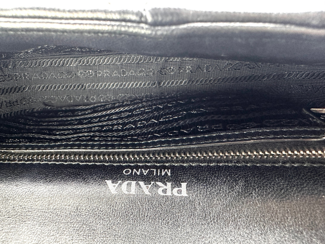 Prada Nappa Gaufre Black Leather Chain Shoulder Bag PR423
