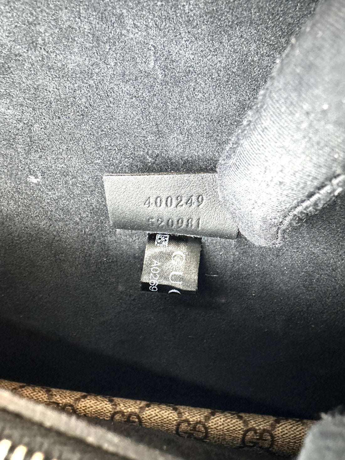 Gucci Dionysus GG Supreme Canvas Shoulder Bag With Black Trim GG1177
