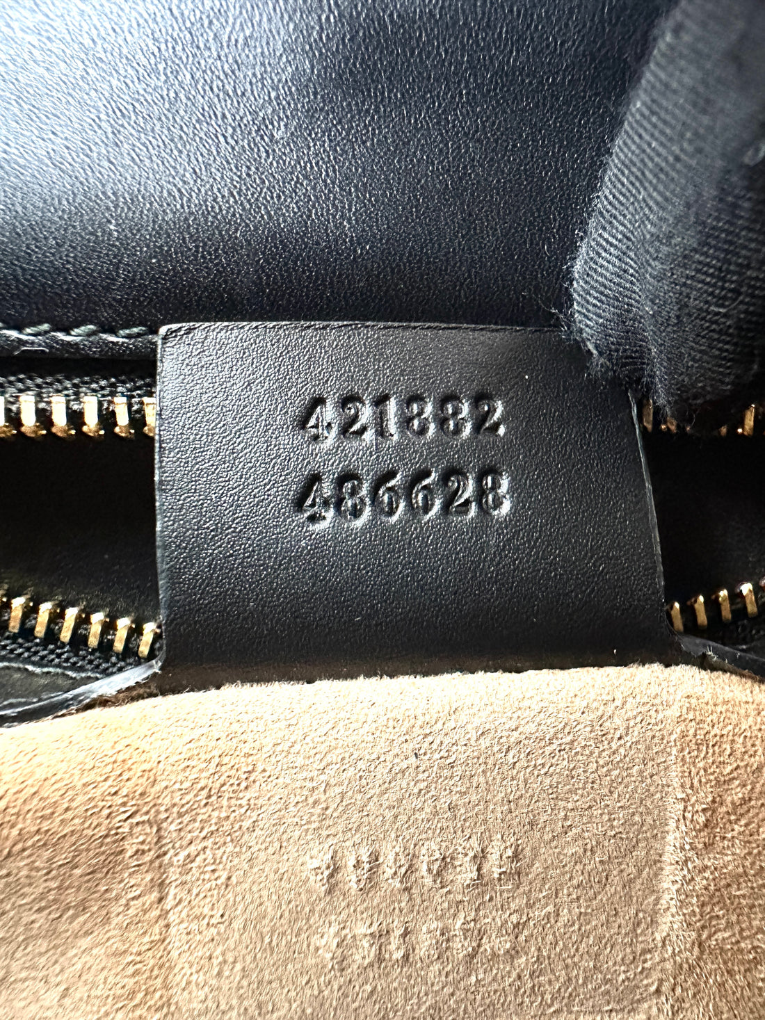 Gucci Sylvie Black Leather Shoulder Bag GG1182