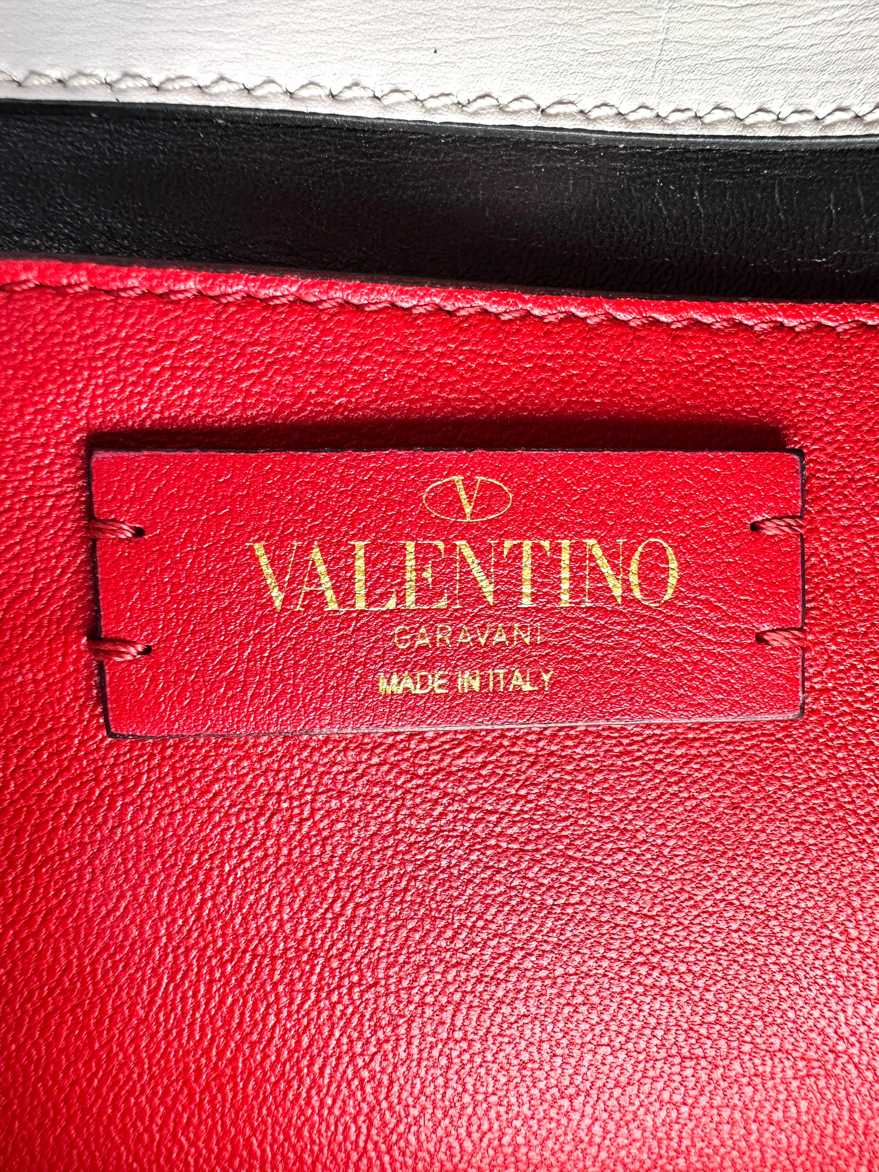Valentino Garavani Vsling White Leather Shoulder Bag VT32