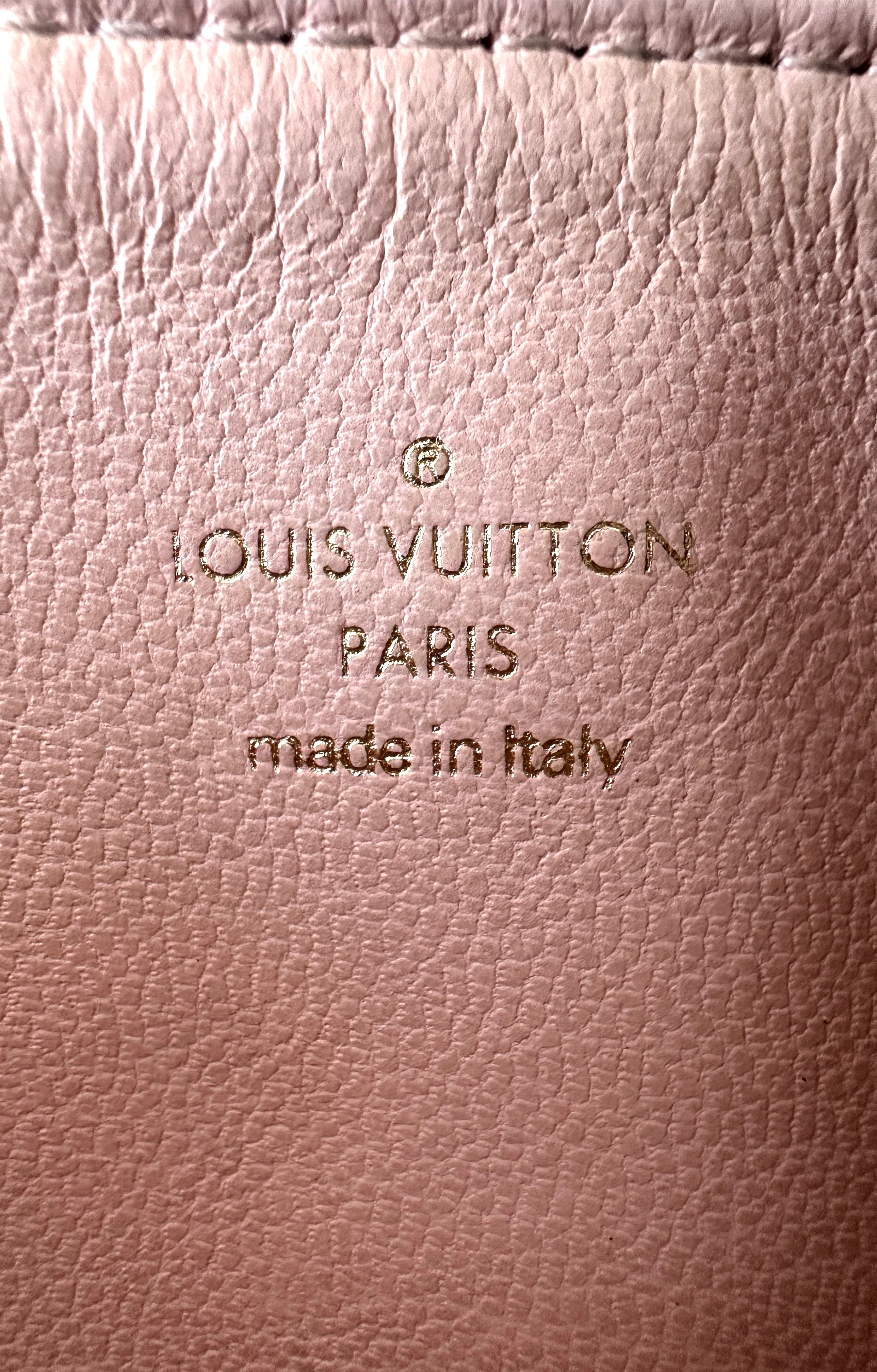 Louis Vuitton Coussin BB Milky Way White Monogram Embossed Puffy Leather Shoulder Bag LV2929