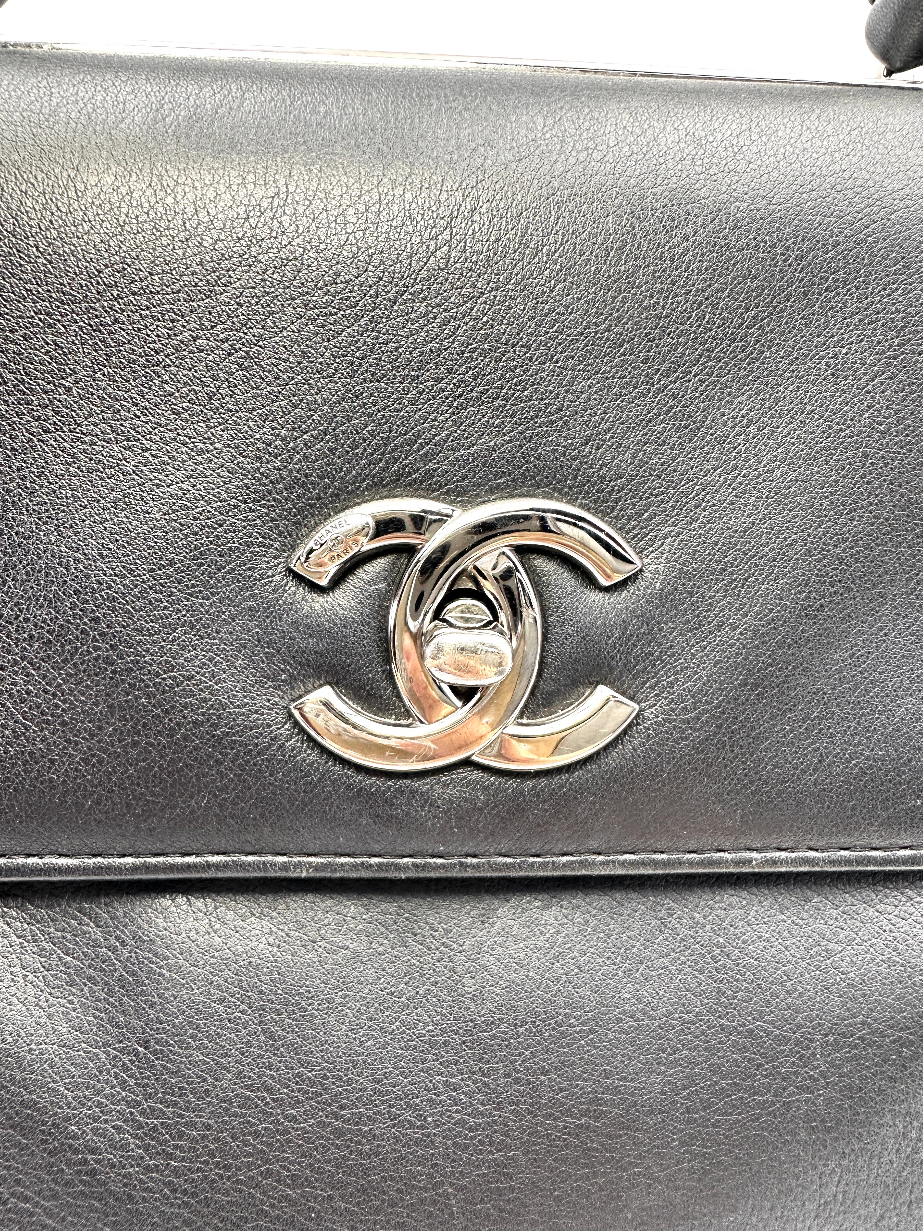 Chanel Black Leather Top Handle Bag(26***23) CC2084