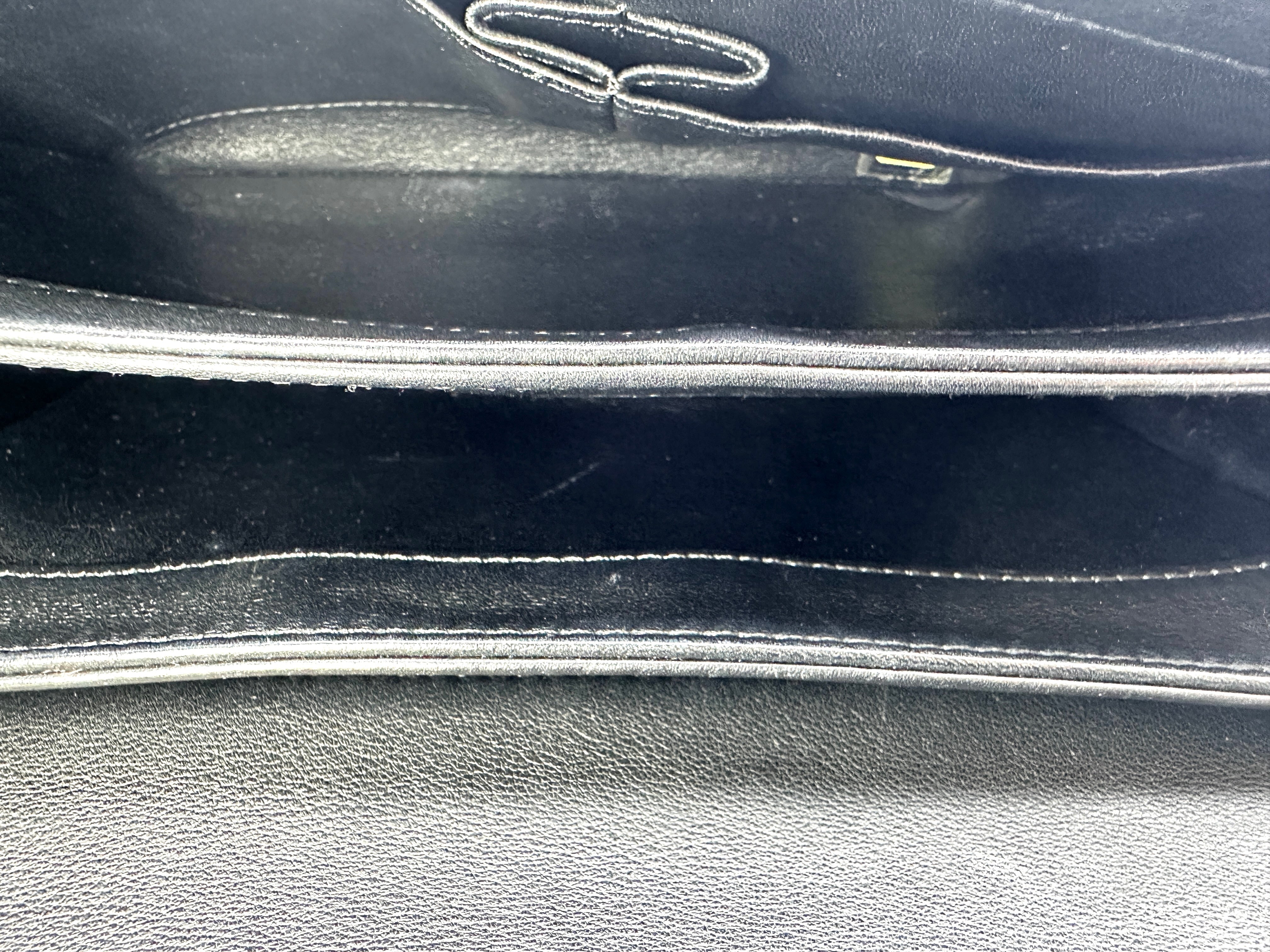 Chanel Black Leather Top Handle Bag(26***23) CC2084