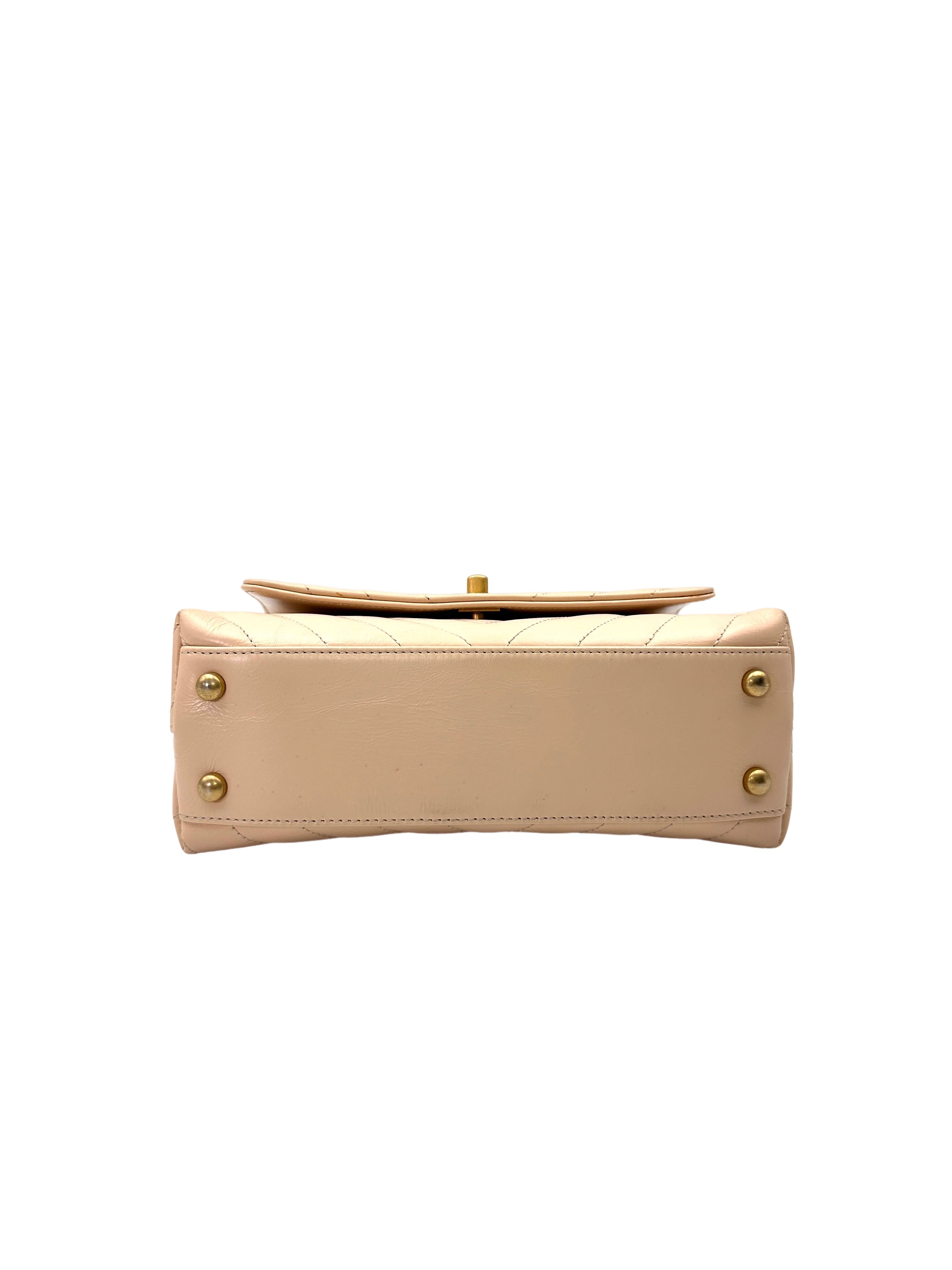 Chanel CoCo Handle Beige Chevron Quilted Leather Shoulder Bag(25***63) CC2085