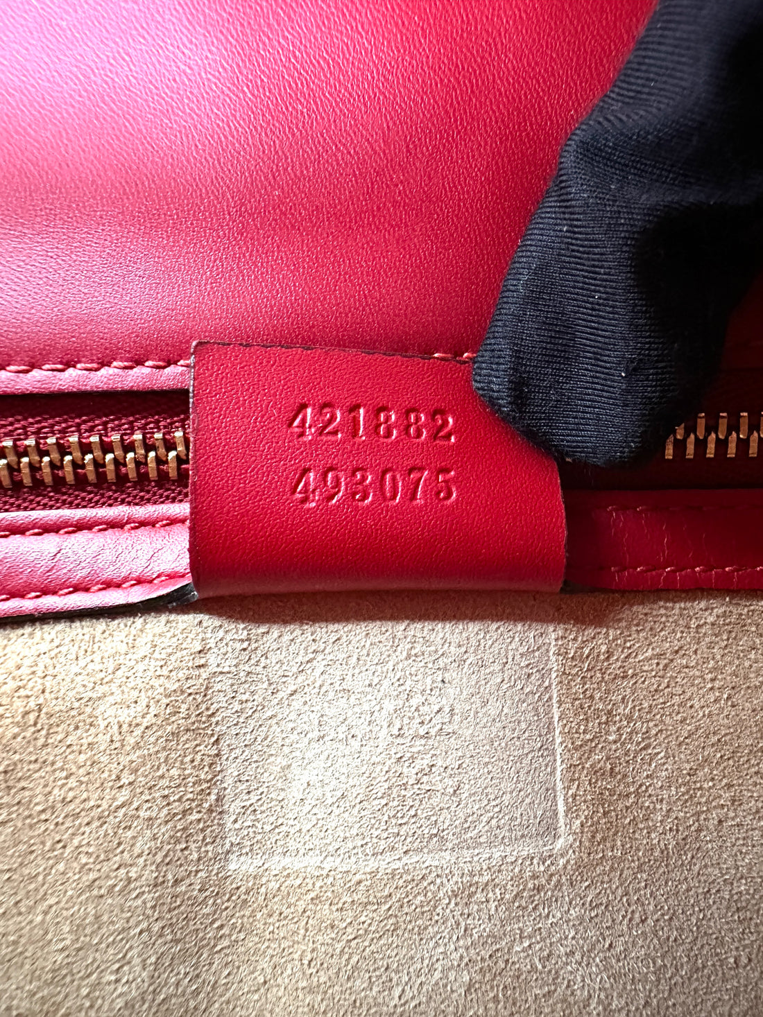 Gucci Sylvie Red Leather Medium Size Shoulder Bag GG1192