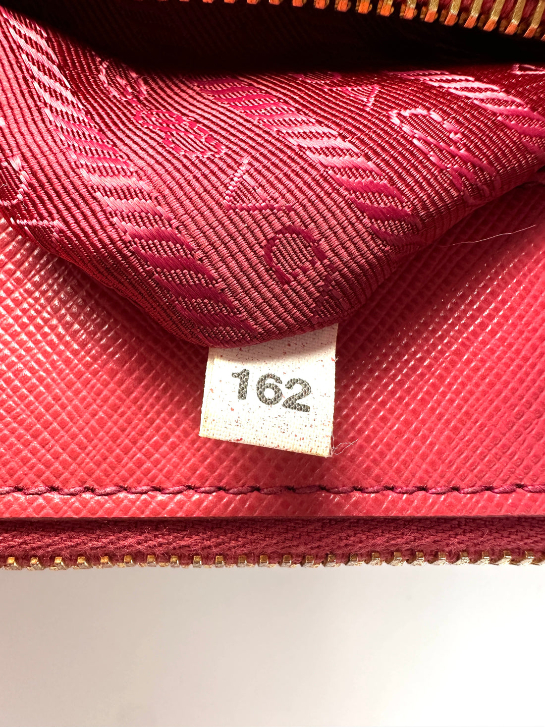 Prada Galleria Pink Saffiano Leather Large Size Handle Bag PR434