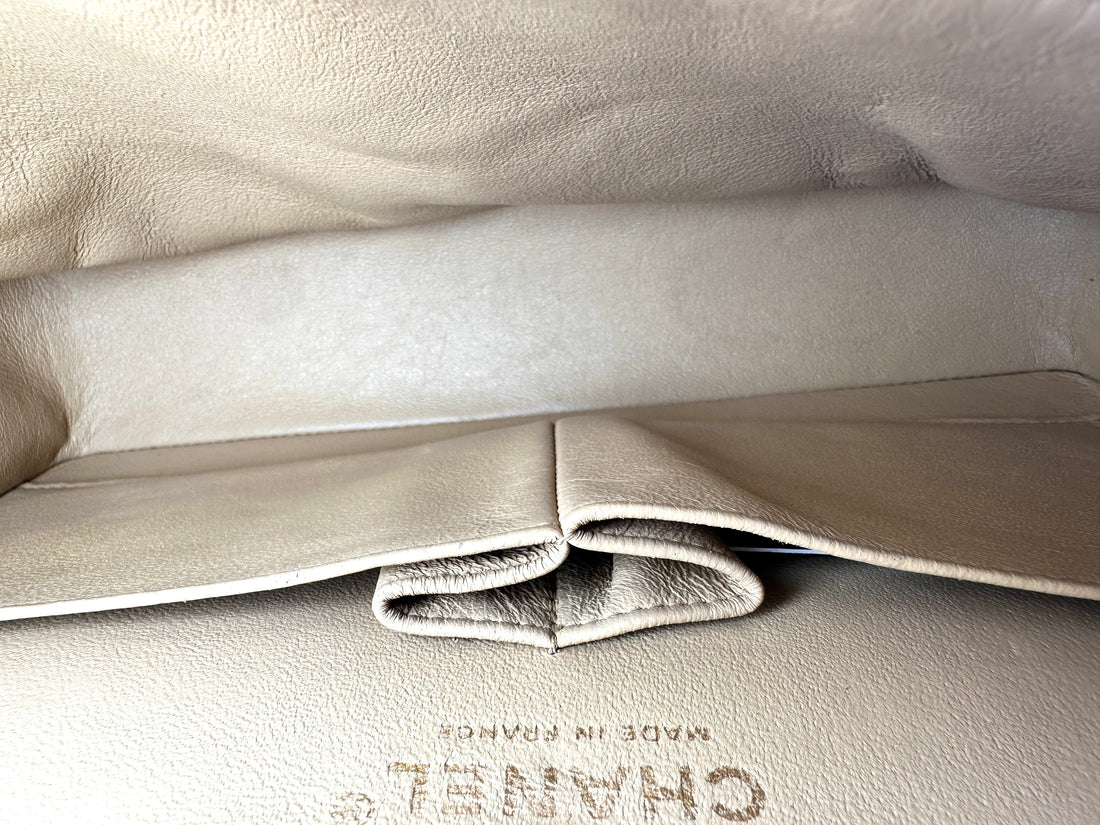 Chanel Classic Flap Beige Quilted Patent Leather Medium Size Shoulder Bag With Gold Buckle(13***62) CC2102