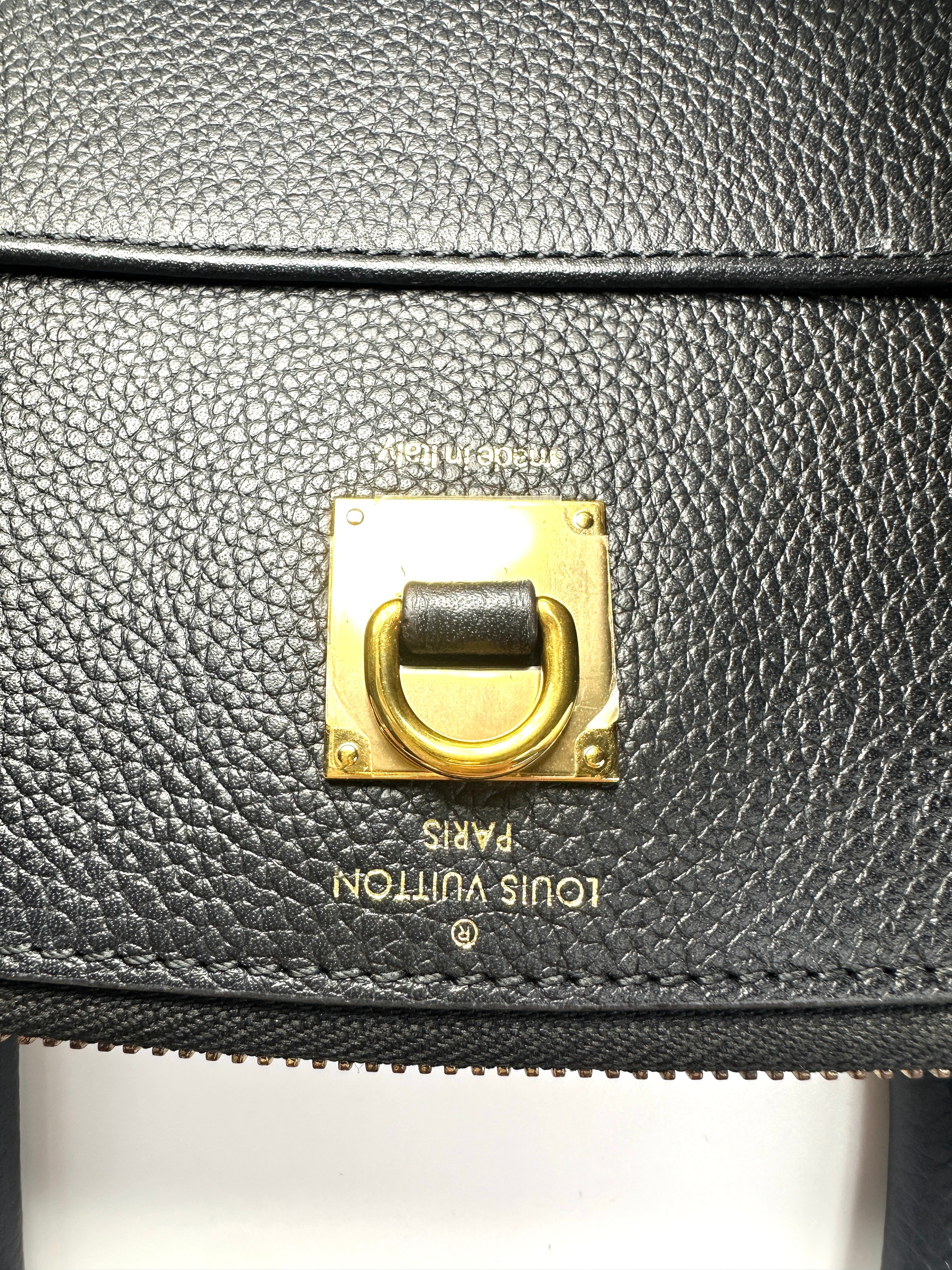 Louis Vuitton City Steamer PM Black Grained Leather Handle Bag LV2932