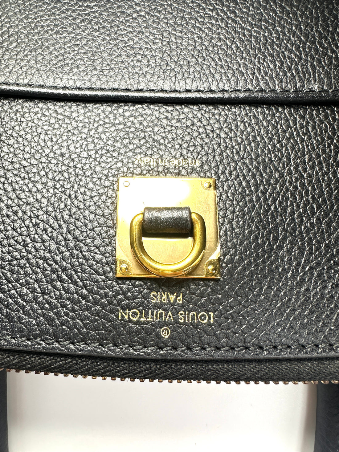 Louis Vuitton City Steamer PM Black Grained Leather Handle Bag LV2932