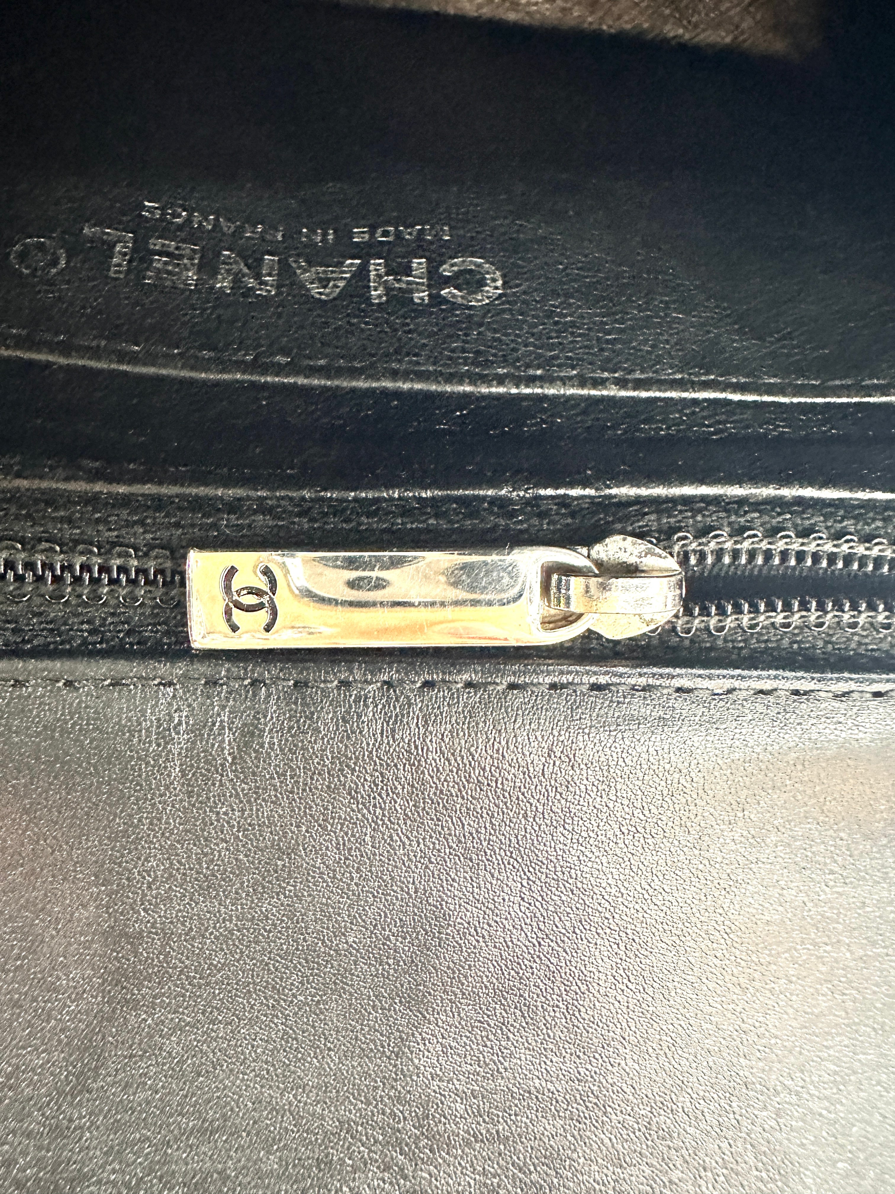 Chanel Black Quilted Patent Leather Mini Flap Bag(19***83) CC2099