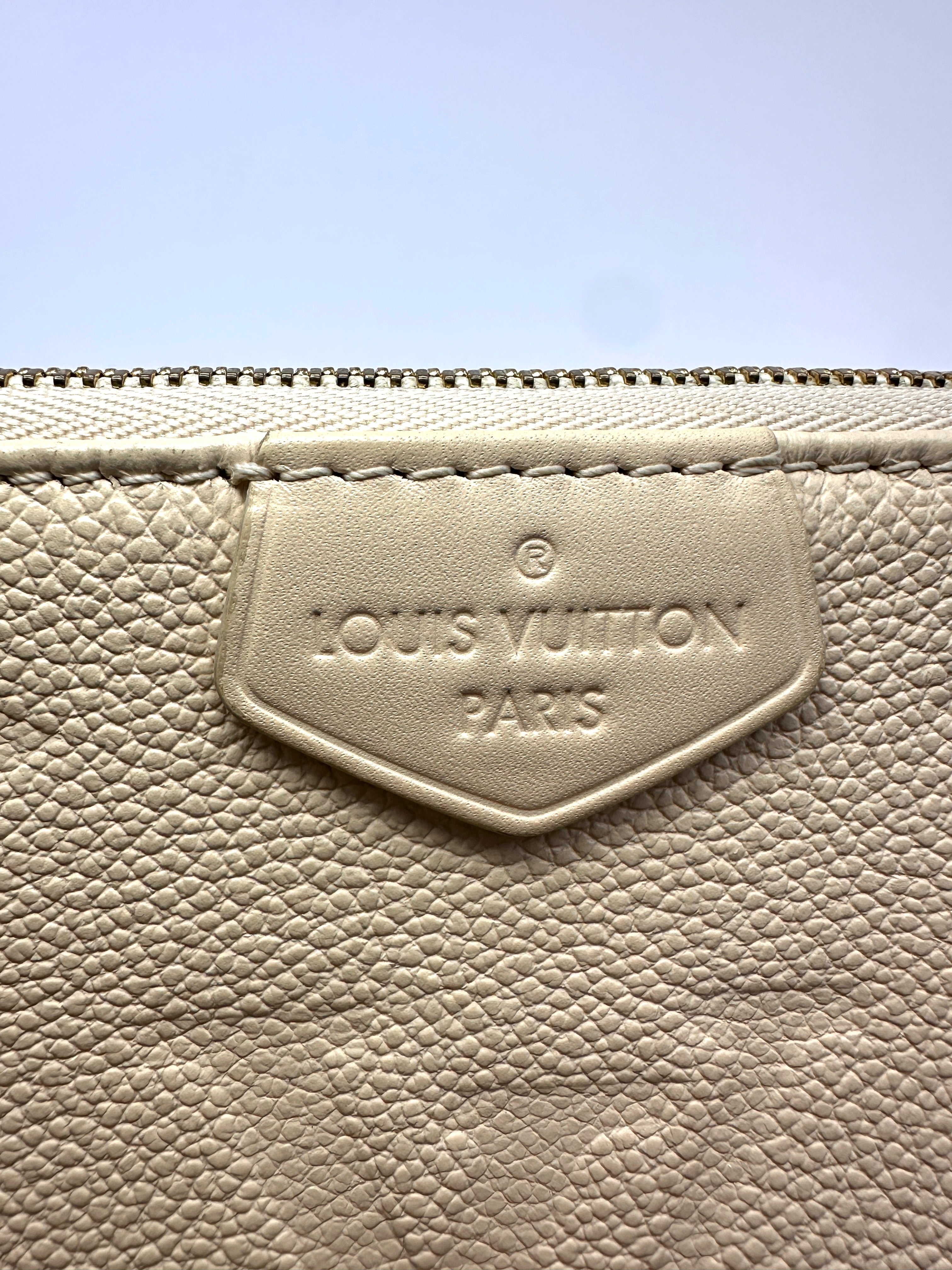Louis Vuitton White Monogram Empreinte Leather Multi Pochette Accessoires LV2934