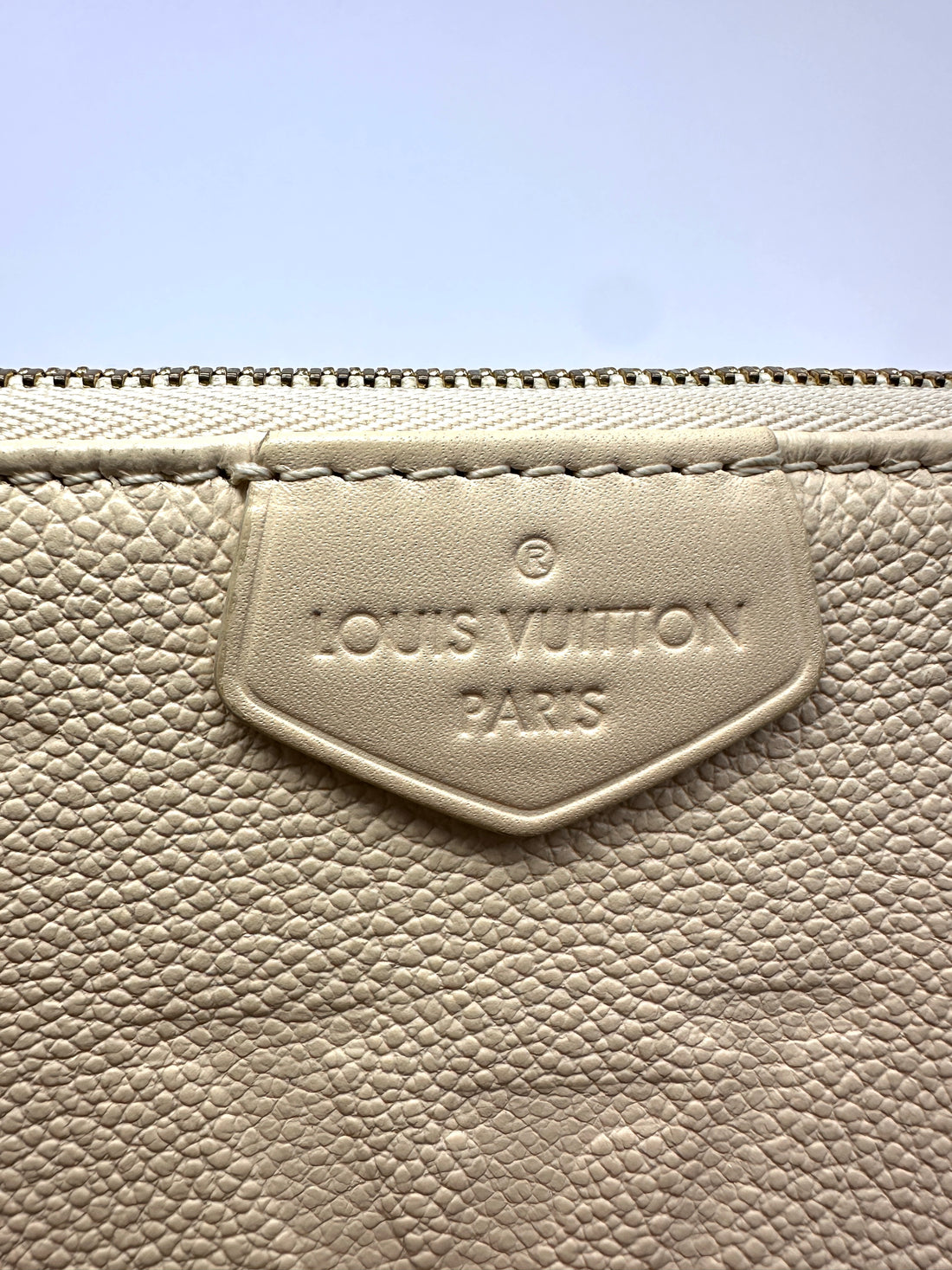 Louis Vuitton White Monogram Empreinte Leather Multi Pochette Accessoires LV2934
