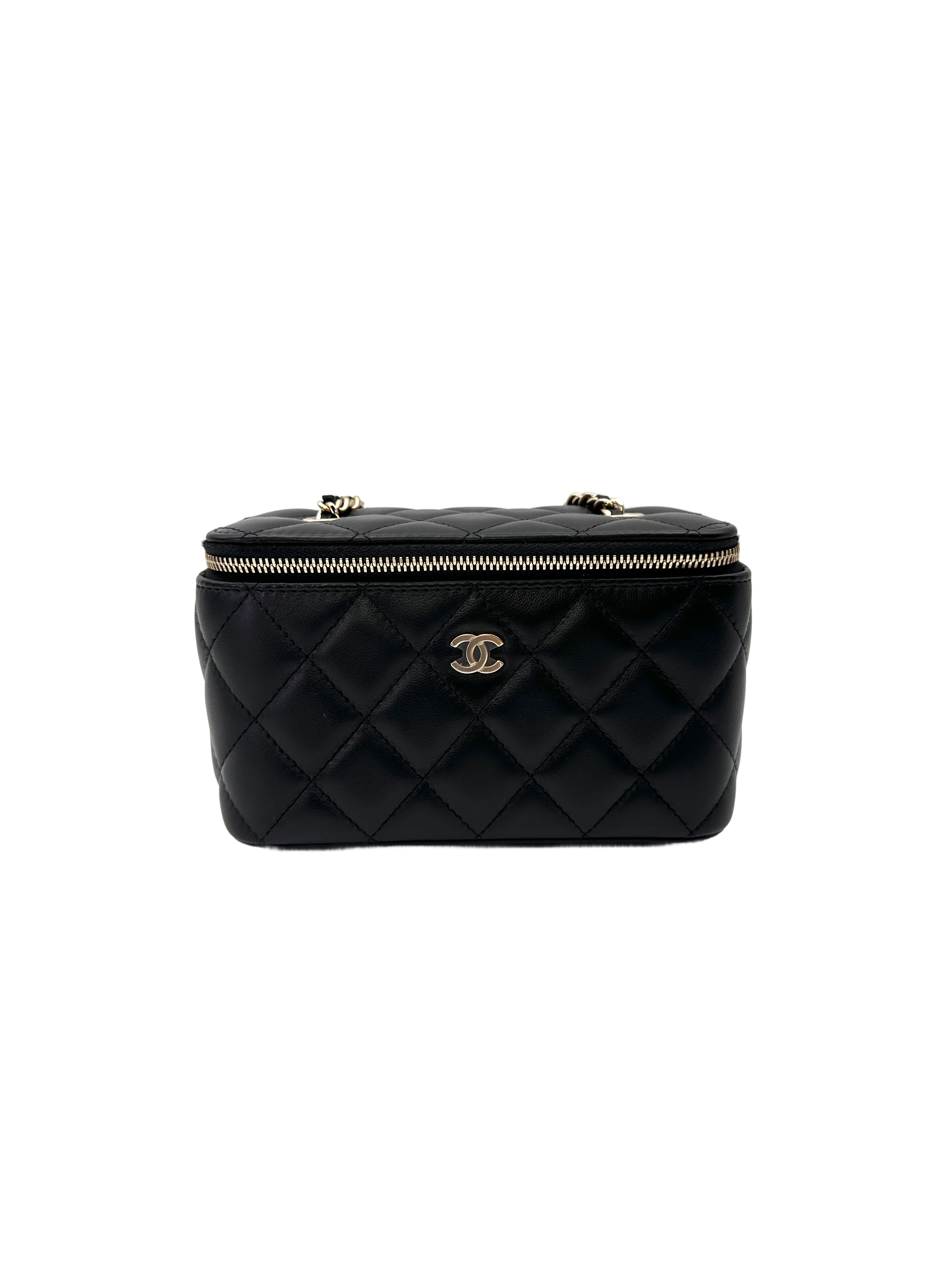 Chanel Black Quilted Lambskin Vanity Case(31***24) CC2103