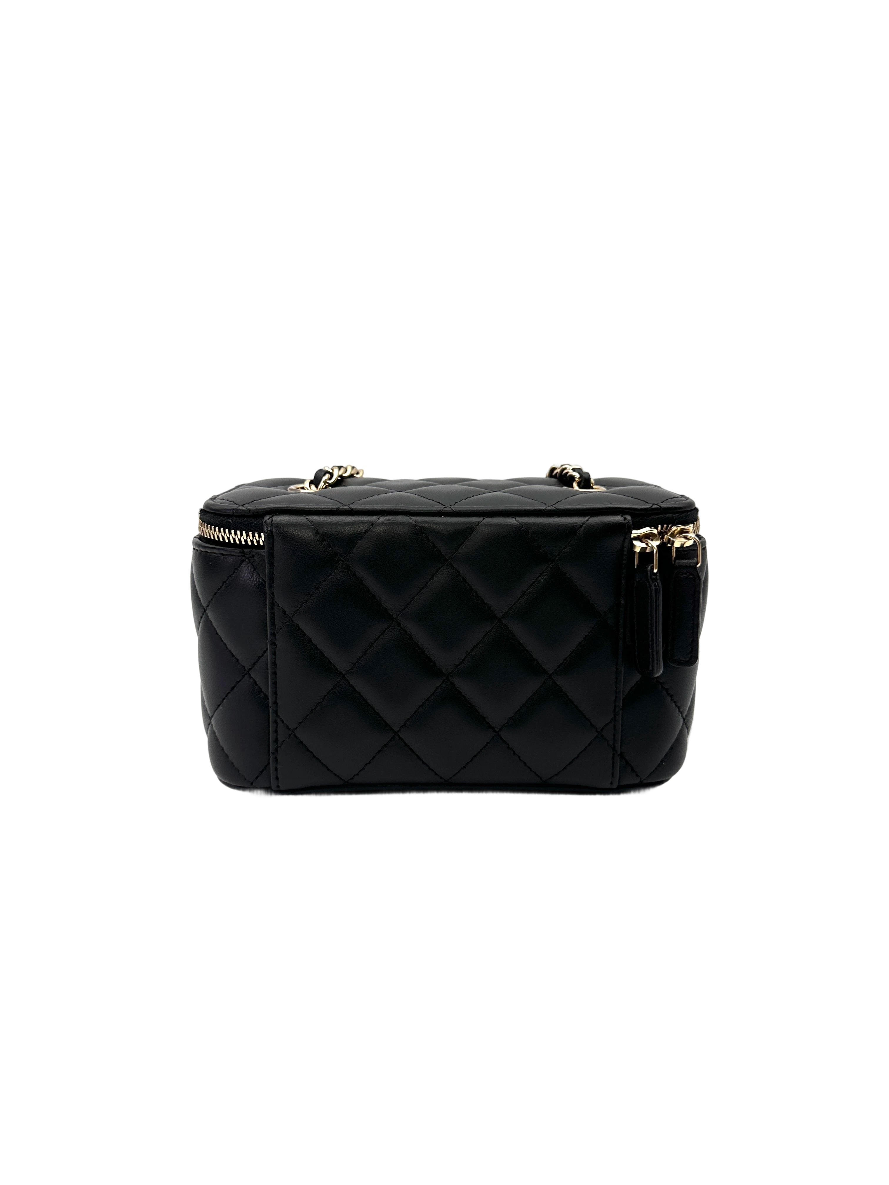 Chanel Black Quilted Lambskin Vanity Case(31***24) CC2103