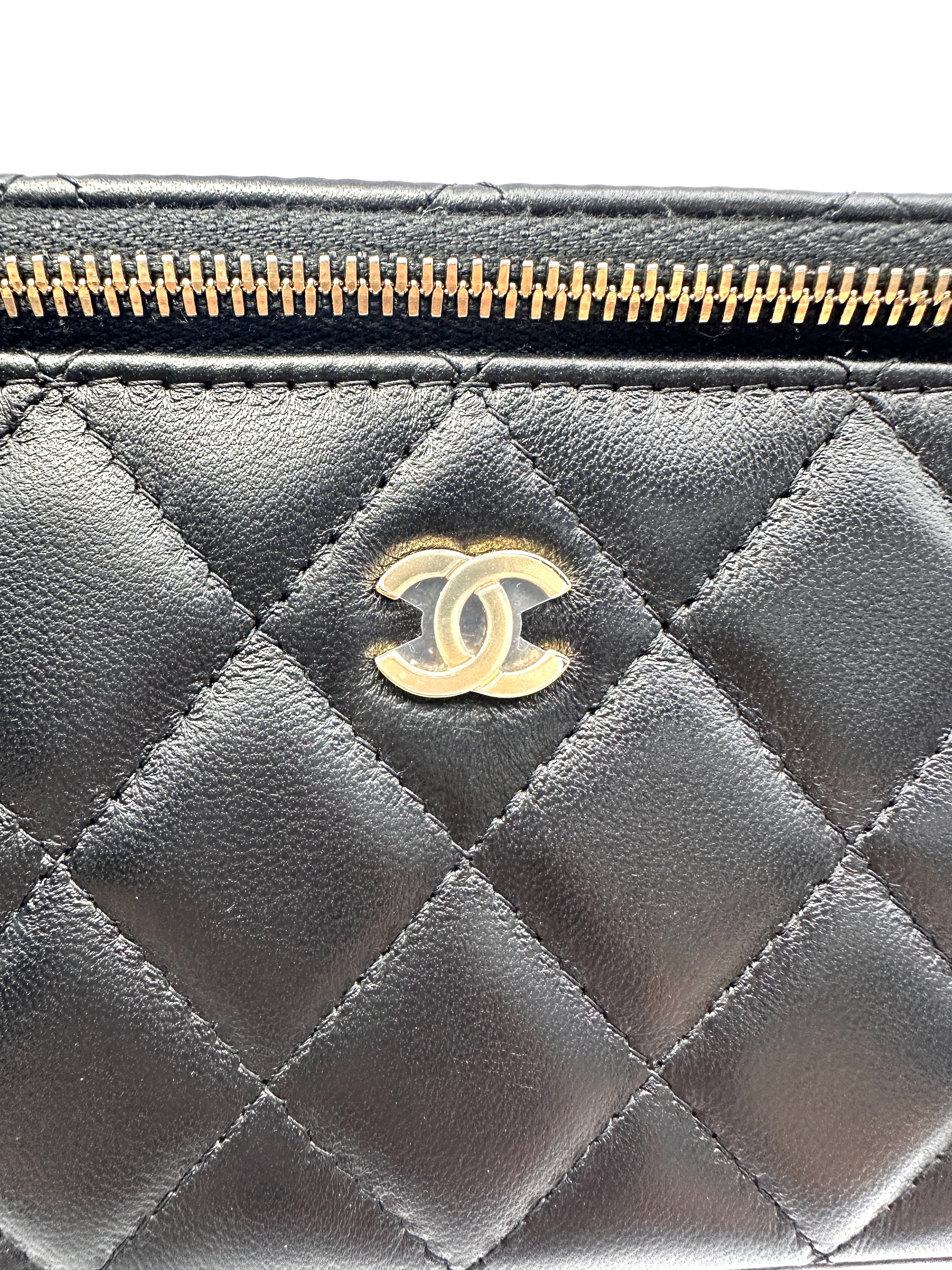 Chanel Black Quilted Lambskin Vanity Case(31***24) CC2103