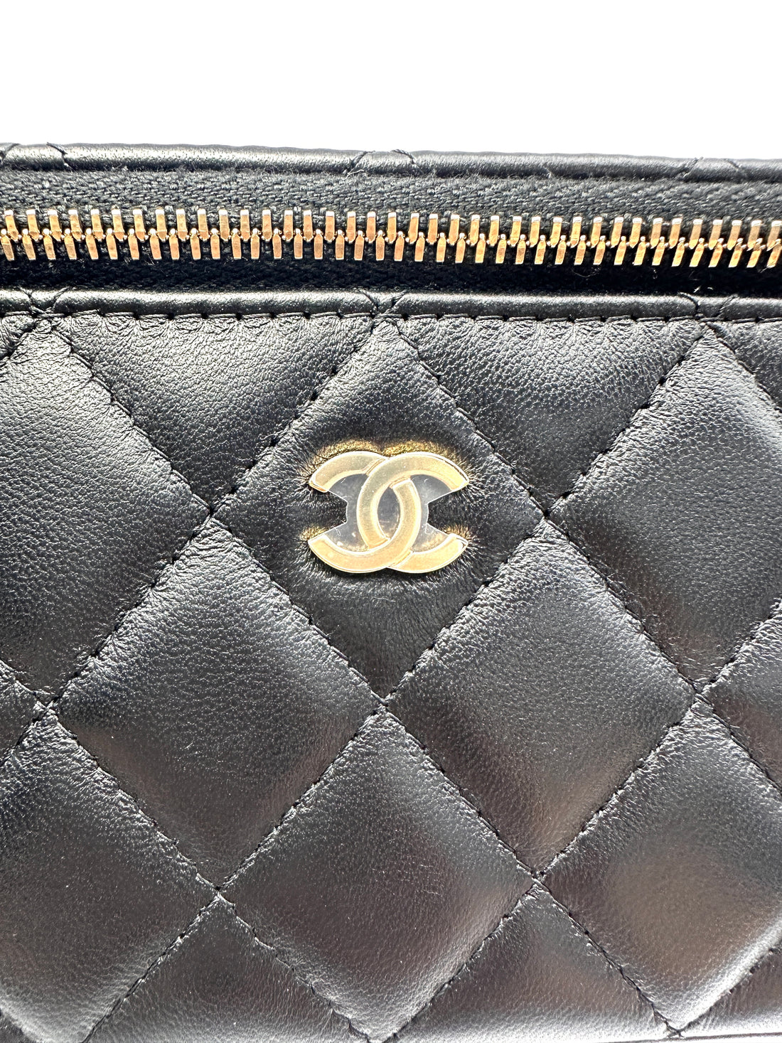 Chanel Black Quilted Lambskin Vanity Case(31***24) CC2103