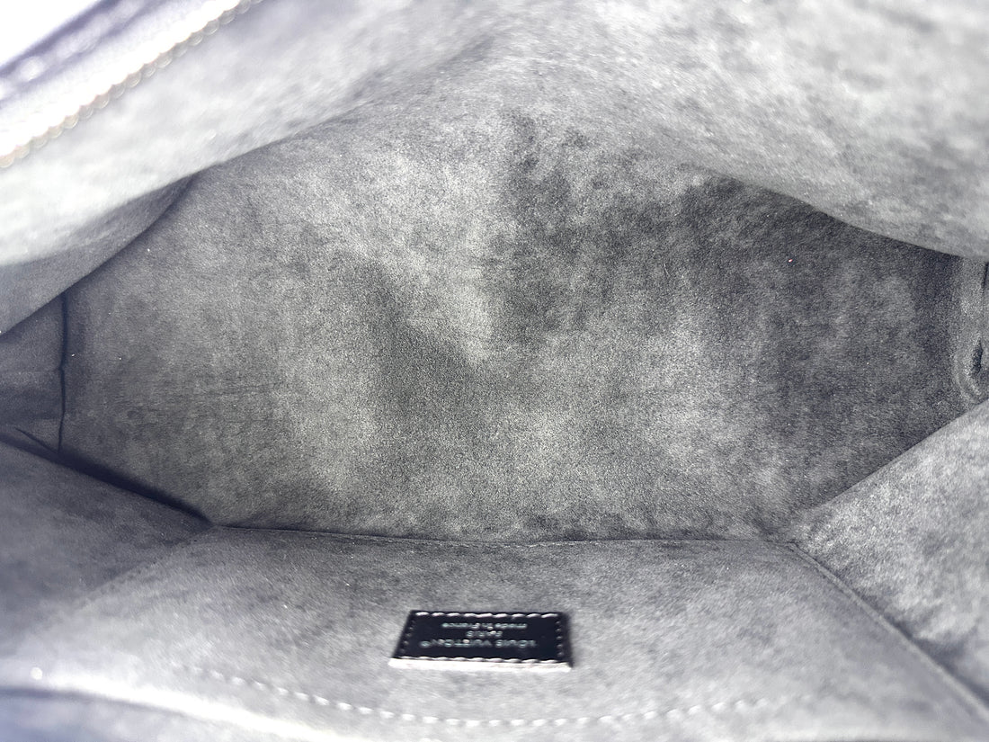 Louis Vuitton Carryall Black Lambskin Shoulder Bag LV2936