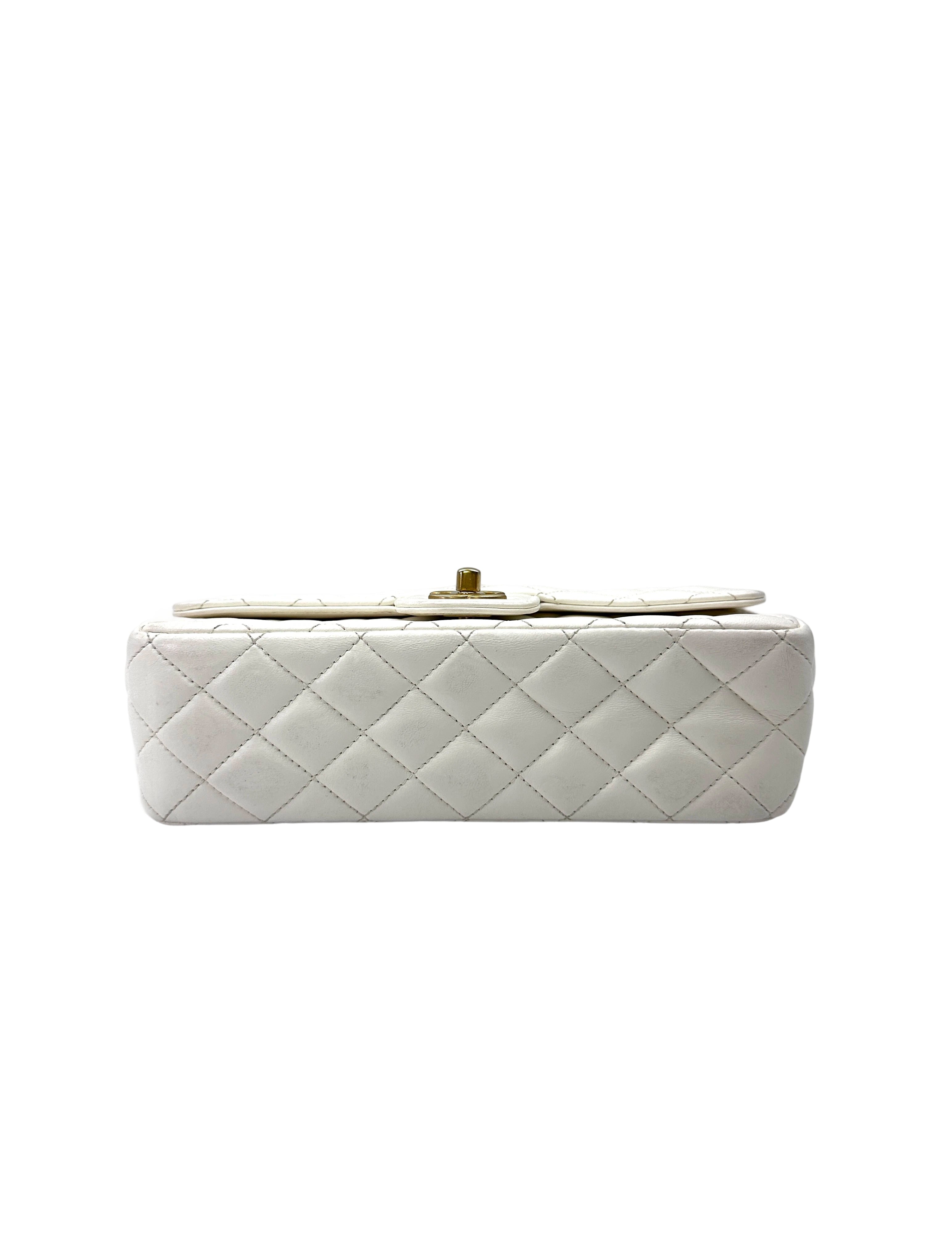 Chanel White Quilted Leather Flap Bag With Gold Hardware(L2***GE) CC2104