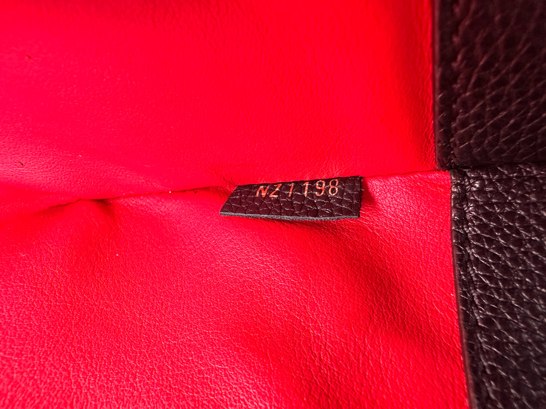 Louis Vuitton City Steamer Black/Red Grained Leather Handle Bag LV2939