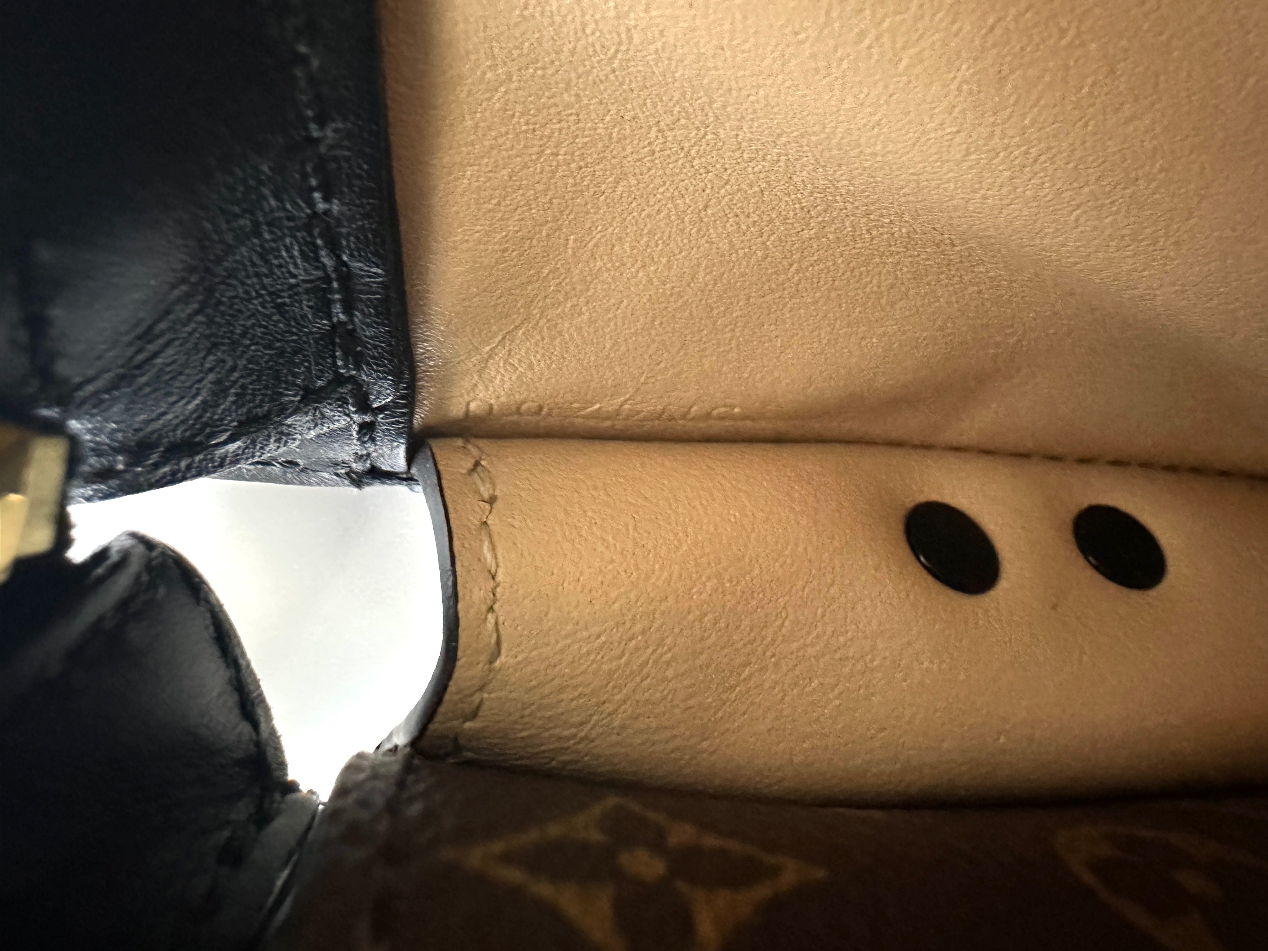 Louis Vuitton Trunk Clutch Monogram Canvas Bag LV2940