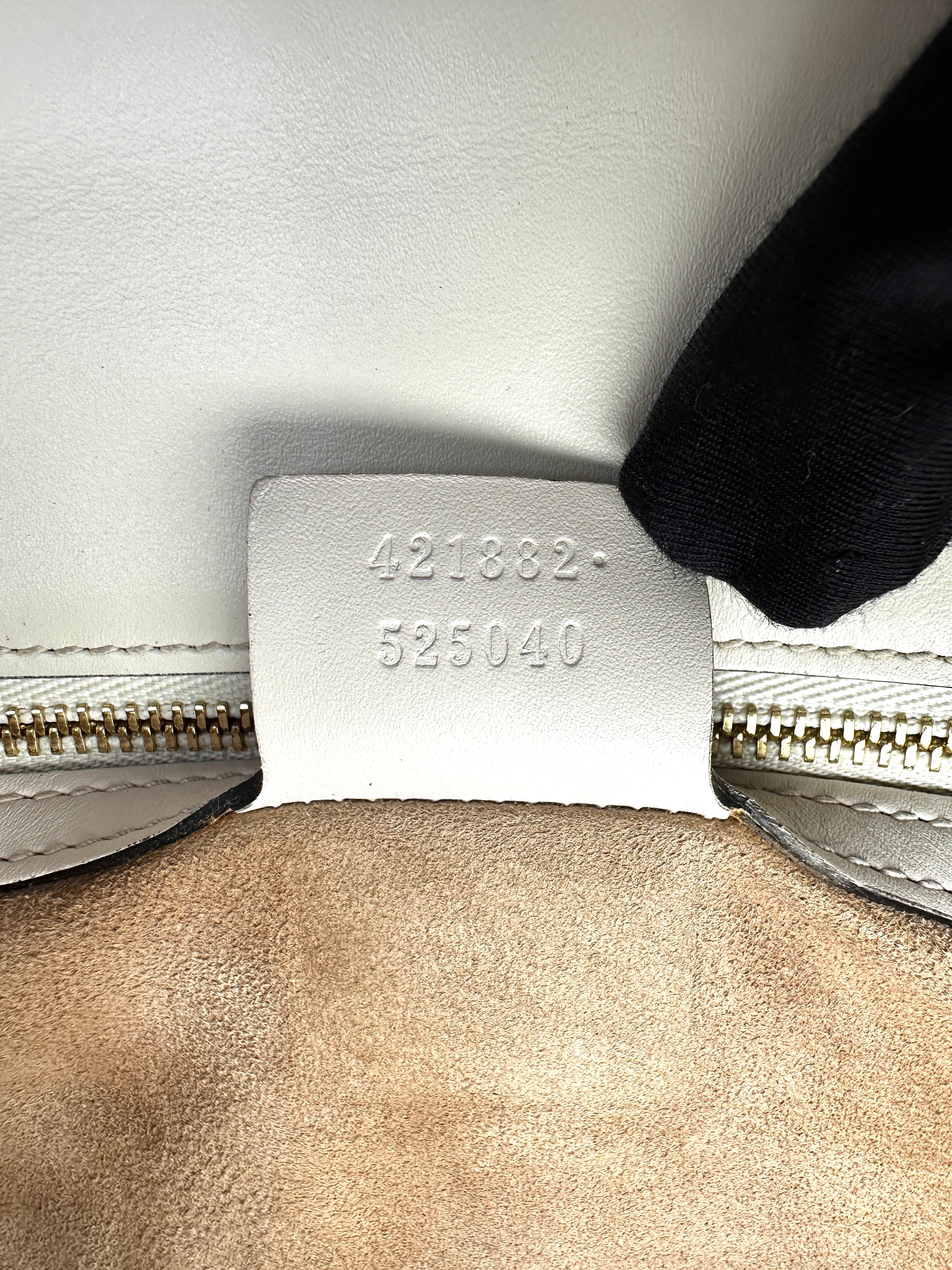 Gucci Sylvie White Leather Medium Size Shoulder Bag GG1206