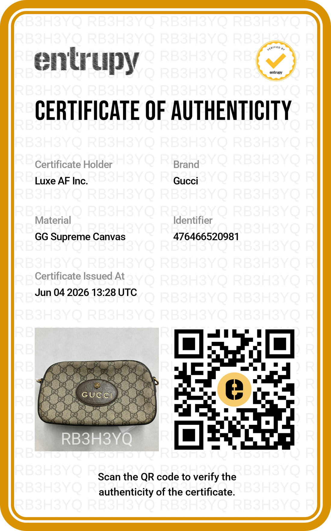 Gucci GG Supreme Canvas Camera Bag With Tiger Head GG1217
