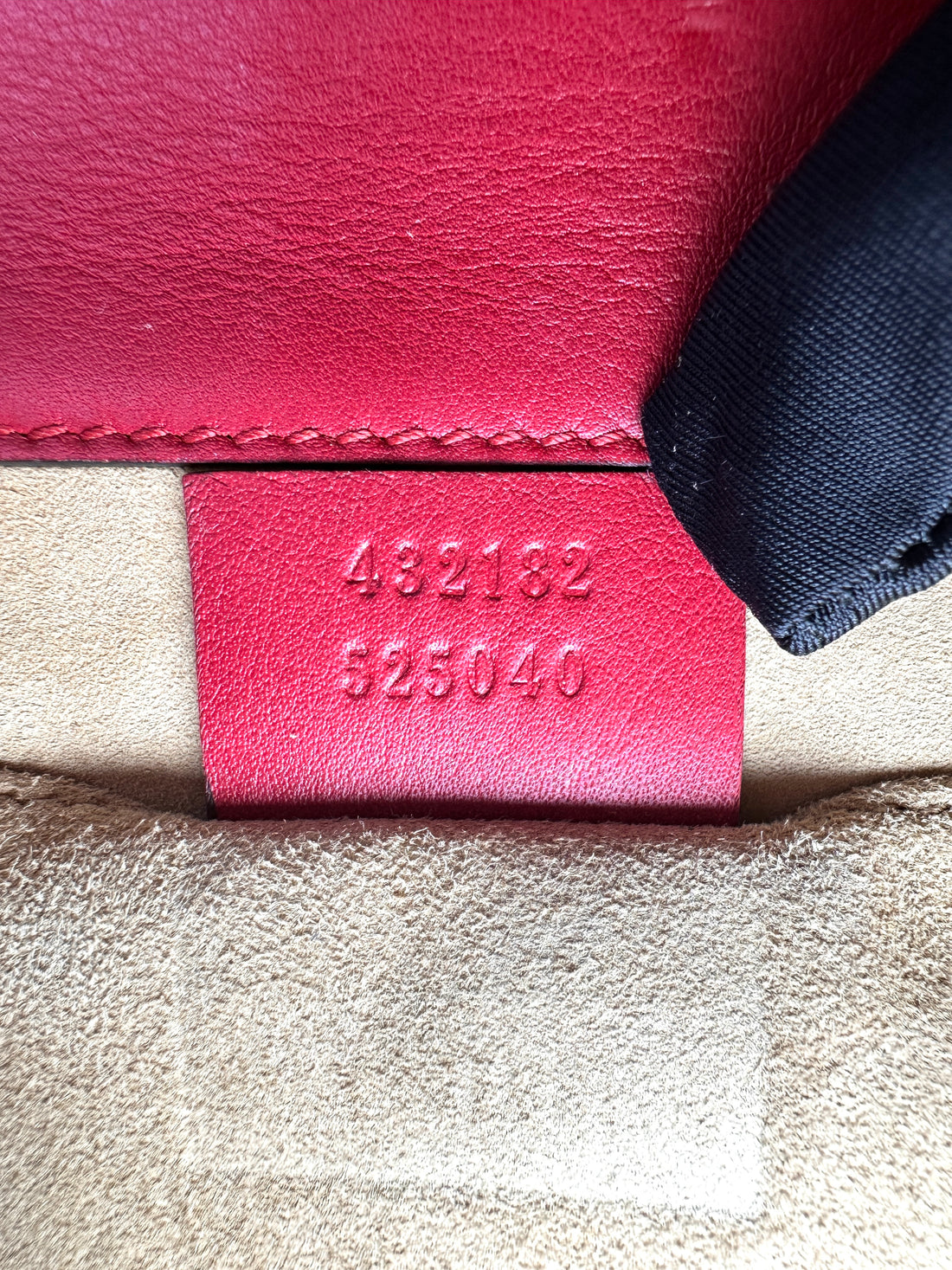 Gucci Padlock Red Pearl Studded Leather Chain Bag With Gold Hardware GG1223