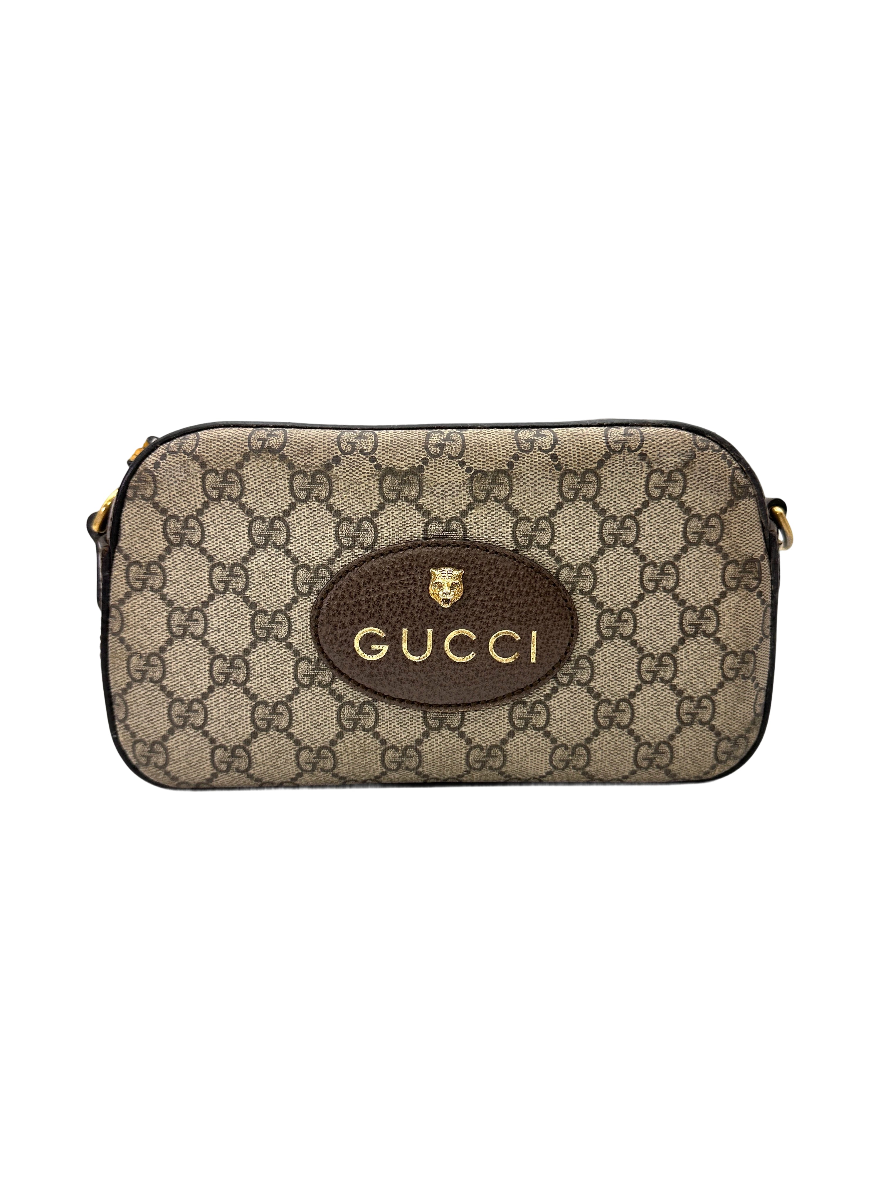 Gucci GG Supreme Canvas Camera Bag With Tiger Head GG1217