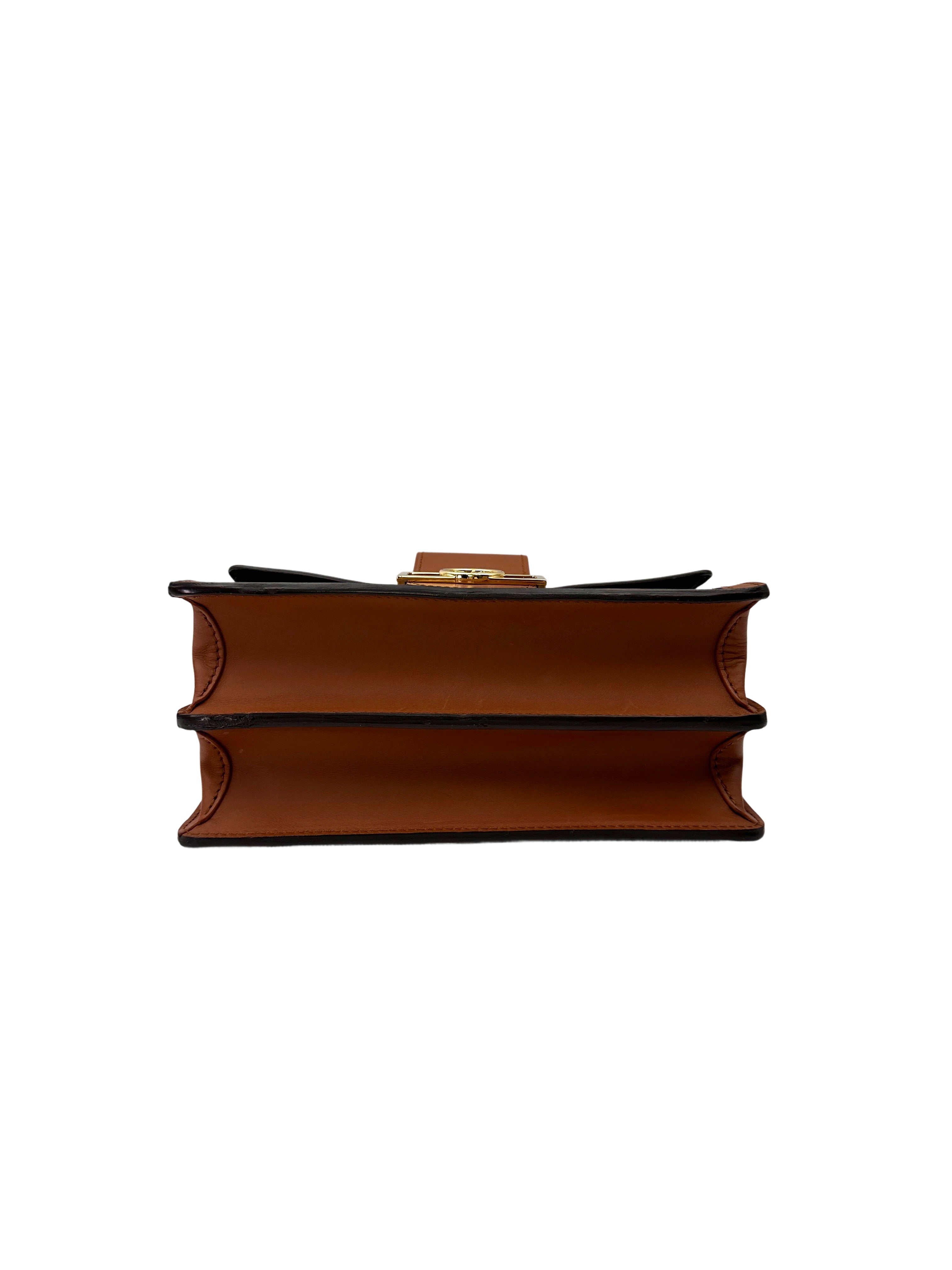 Louis Vuitton Dauphine MM Monogram Canvas Shoulder Bag LV2944