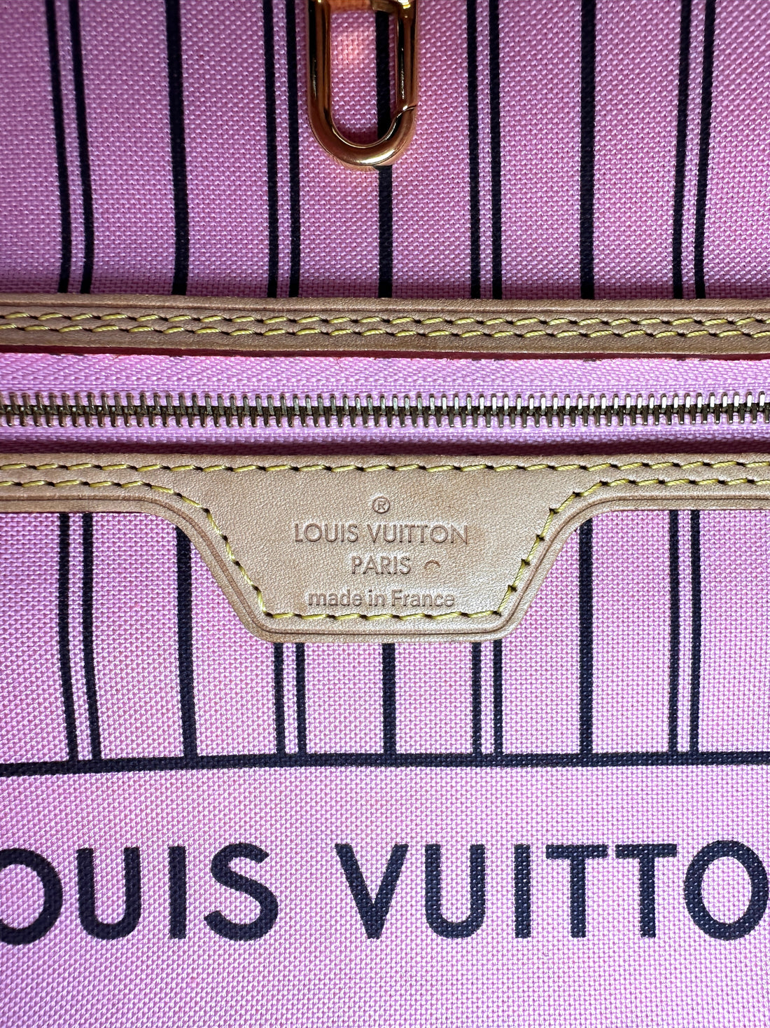 Louis Vuitton Neverfull MM Jungle Dots Monogram Canvas Handle Bag LV2953