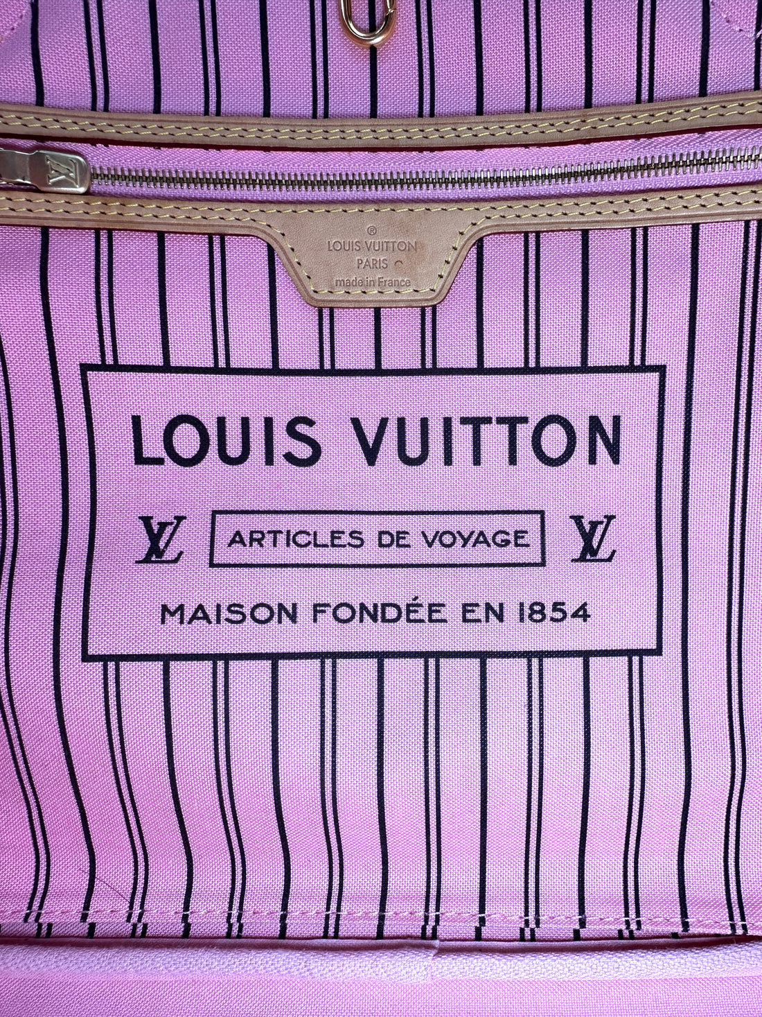 Louis Vuitton Neverfull MM Jungle Dots Monogram Canvas Handle Bag LV2953