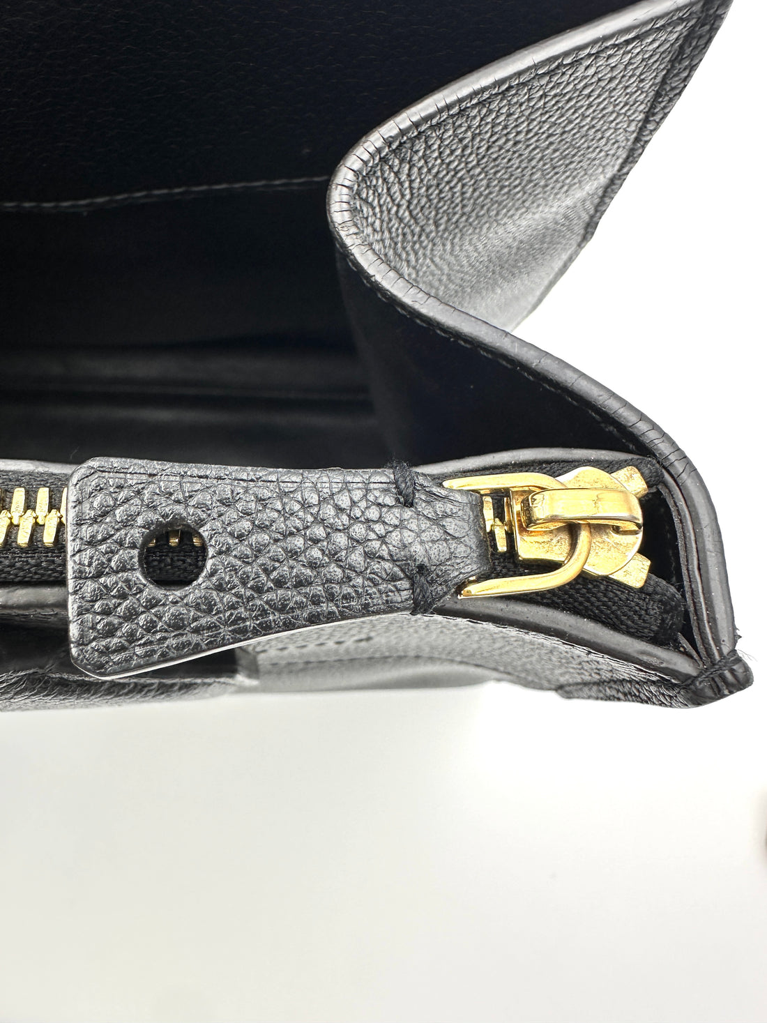 Louis Vuitton City Steamer Black Grained Leather Handle Bag LV2955