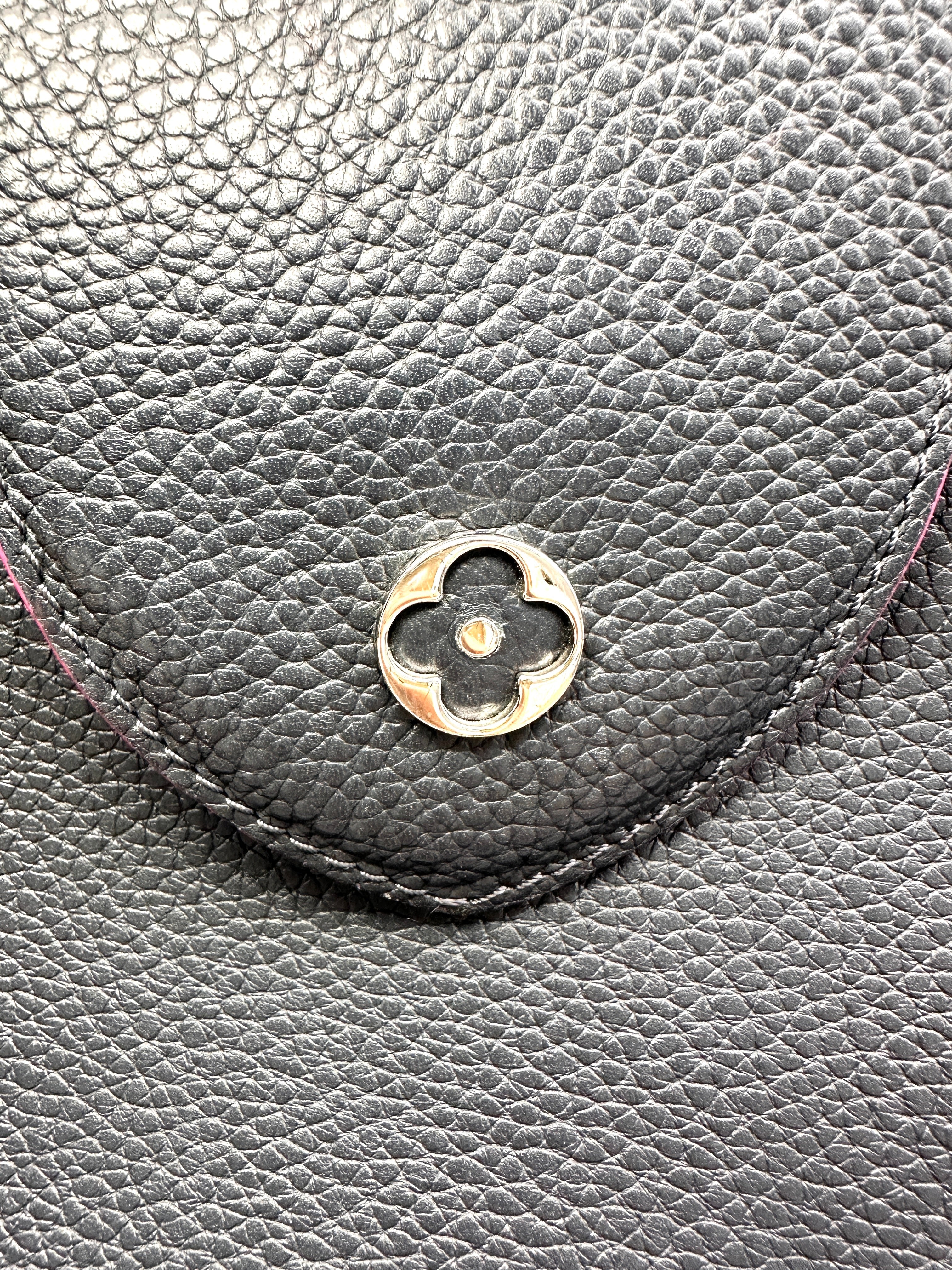 Louis Vuitton Capucines Black Leather Handle Bag LV2958