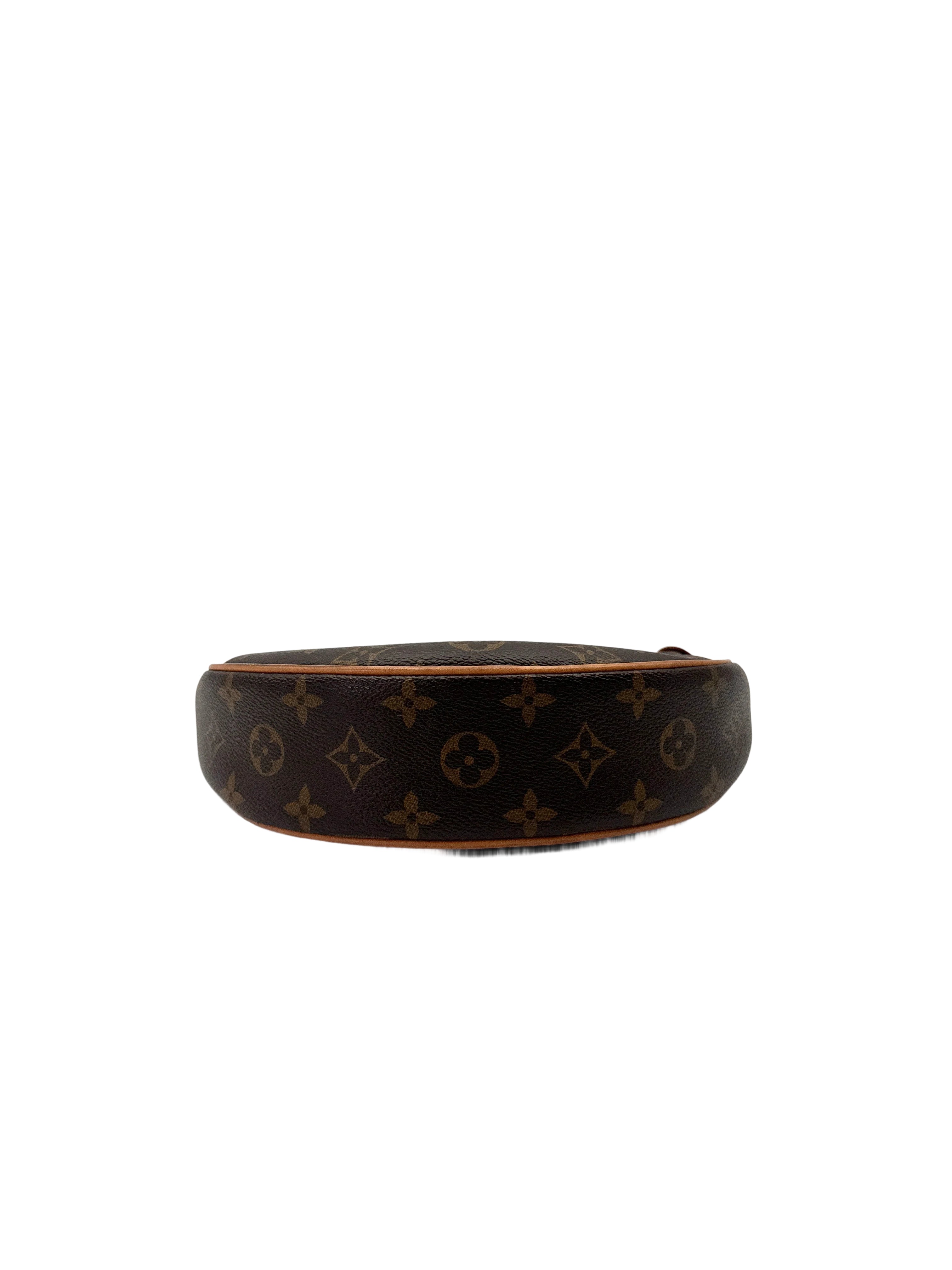 Louis Vuitton Loop Monogram Canvas Shoulder Bag LV2963