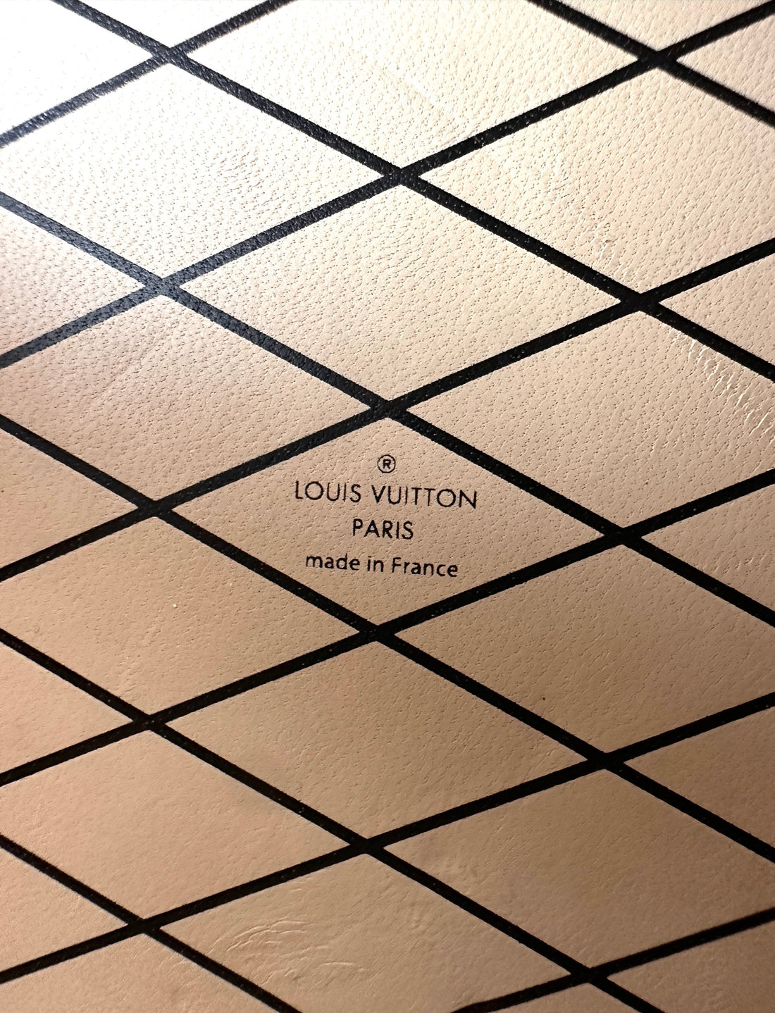 Louis Vuitton Petite Malle Pink Epi Leather Shoulder Bag LV2965