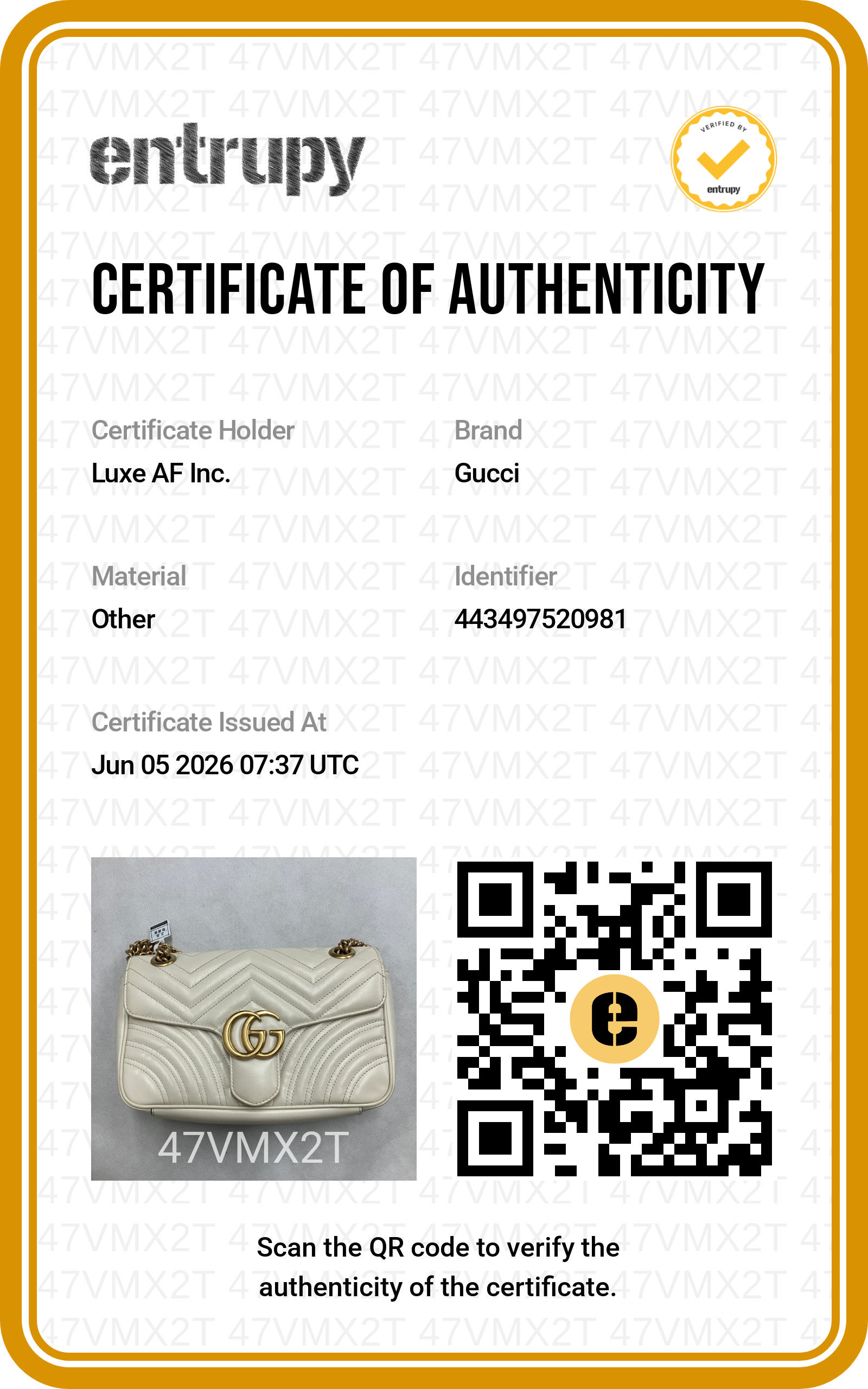 Gucci GG Marmont White Matelasse Leather Medium Size Shoulder Bag GG1244