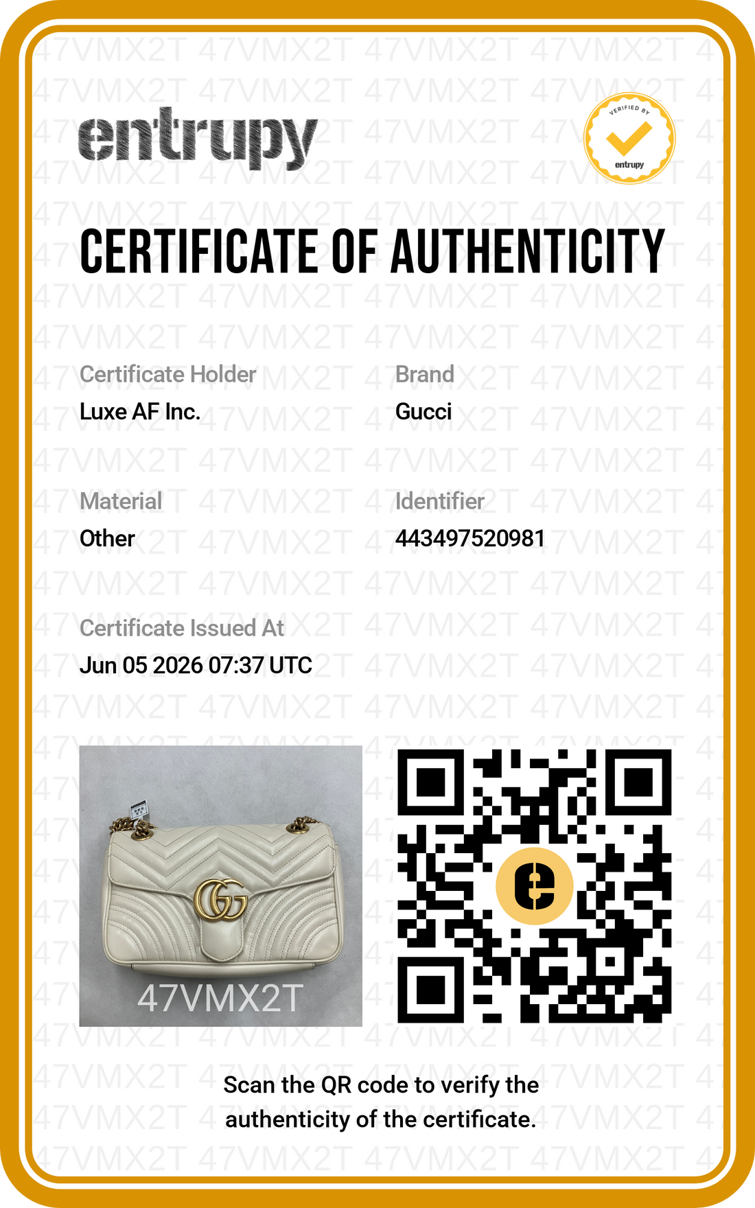 Gucci GG Marmont White Matelasse Leather Medium Size Shoulder Bag GG1244