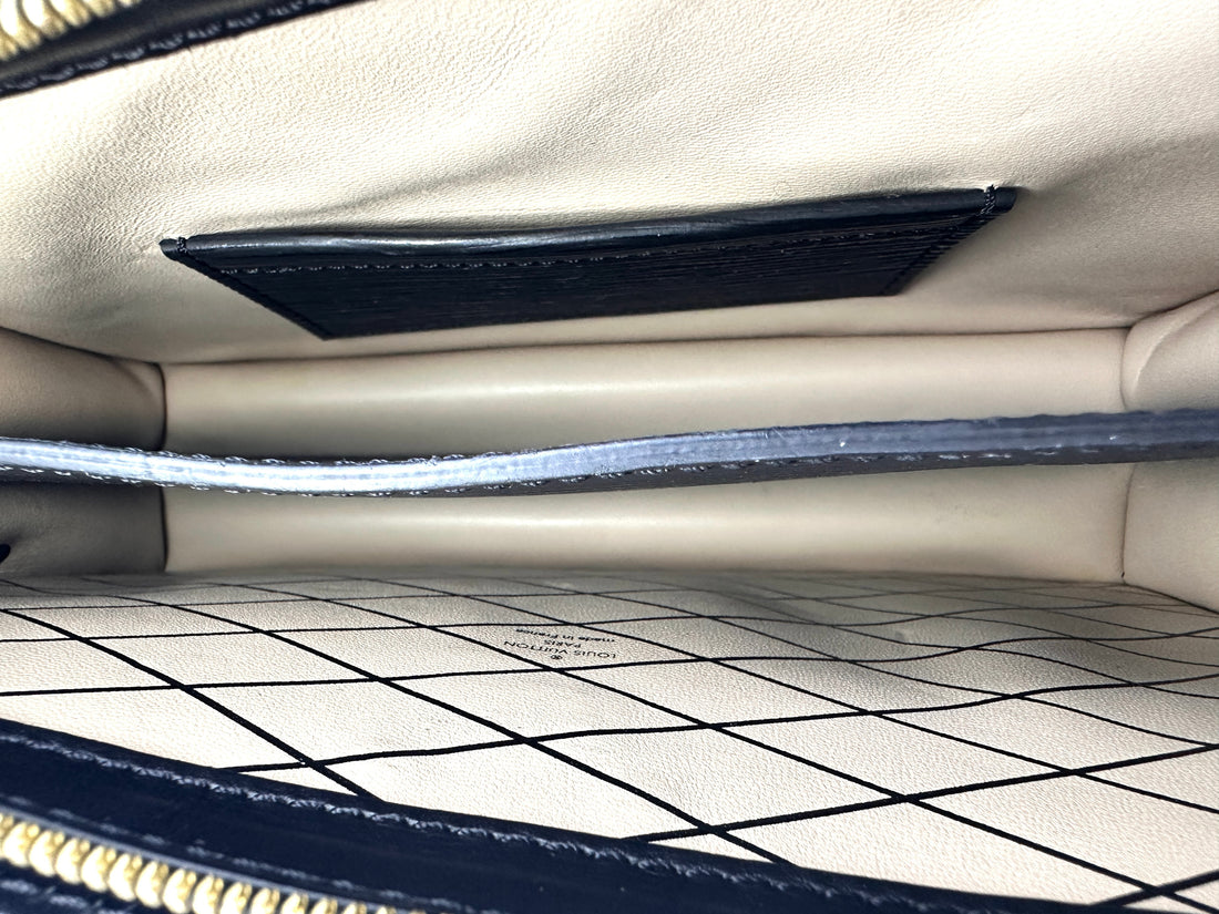 Louis Vuitton Trunk Clutch Black Epi Leather Bag LV2974
