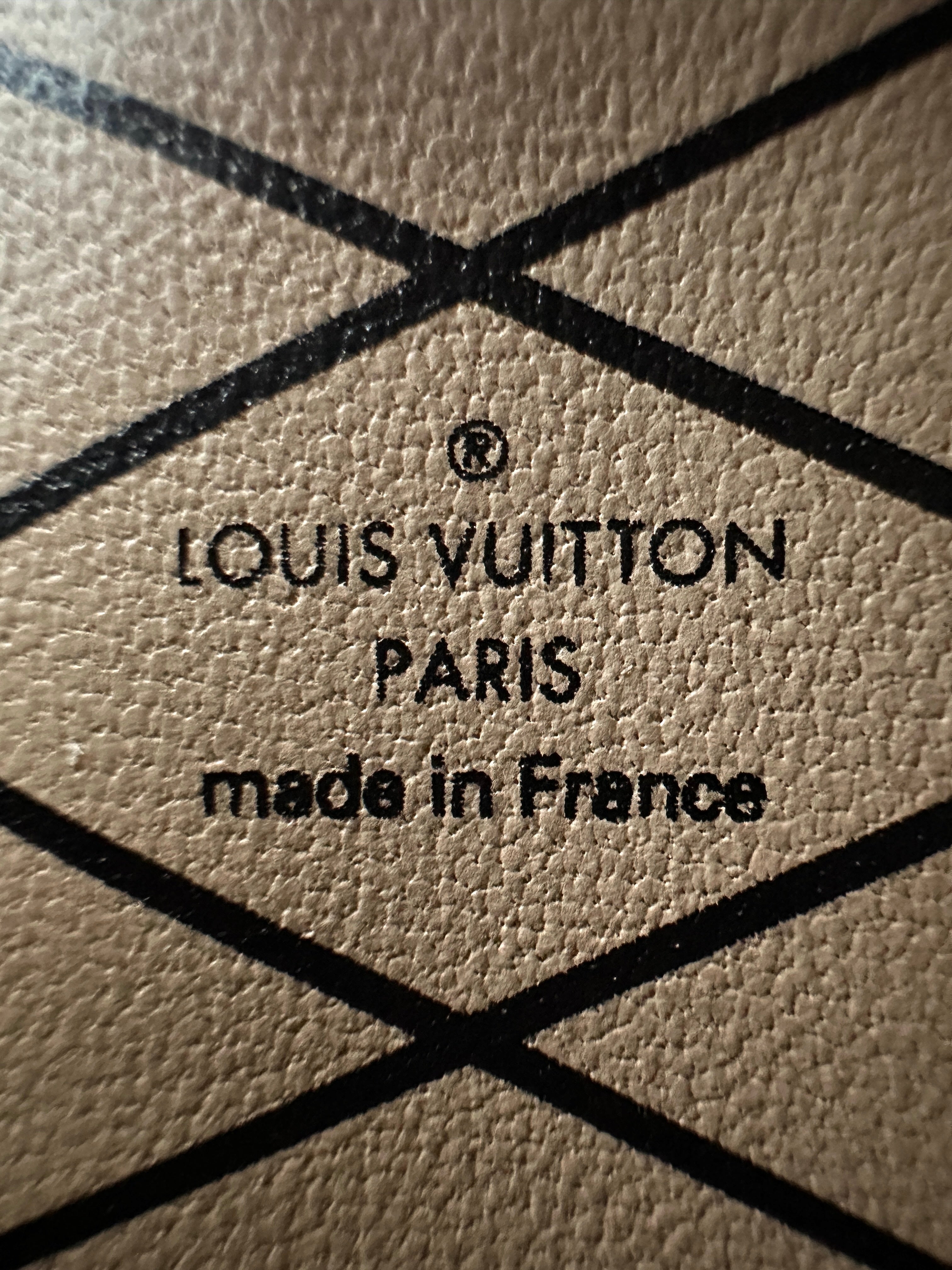 Louis Vuitton Trunk Clutch Black Epi Leather Bag LV2974