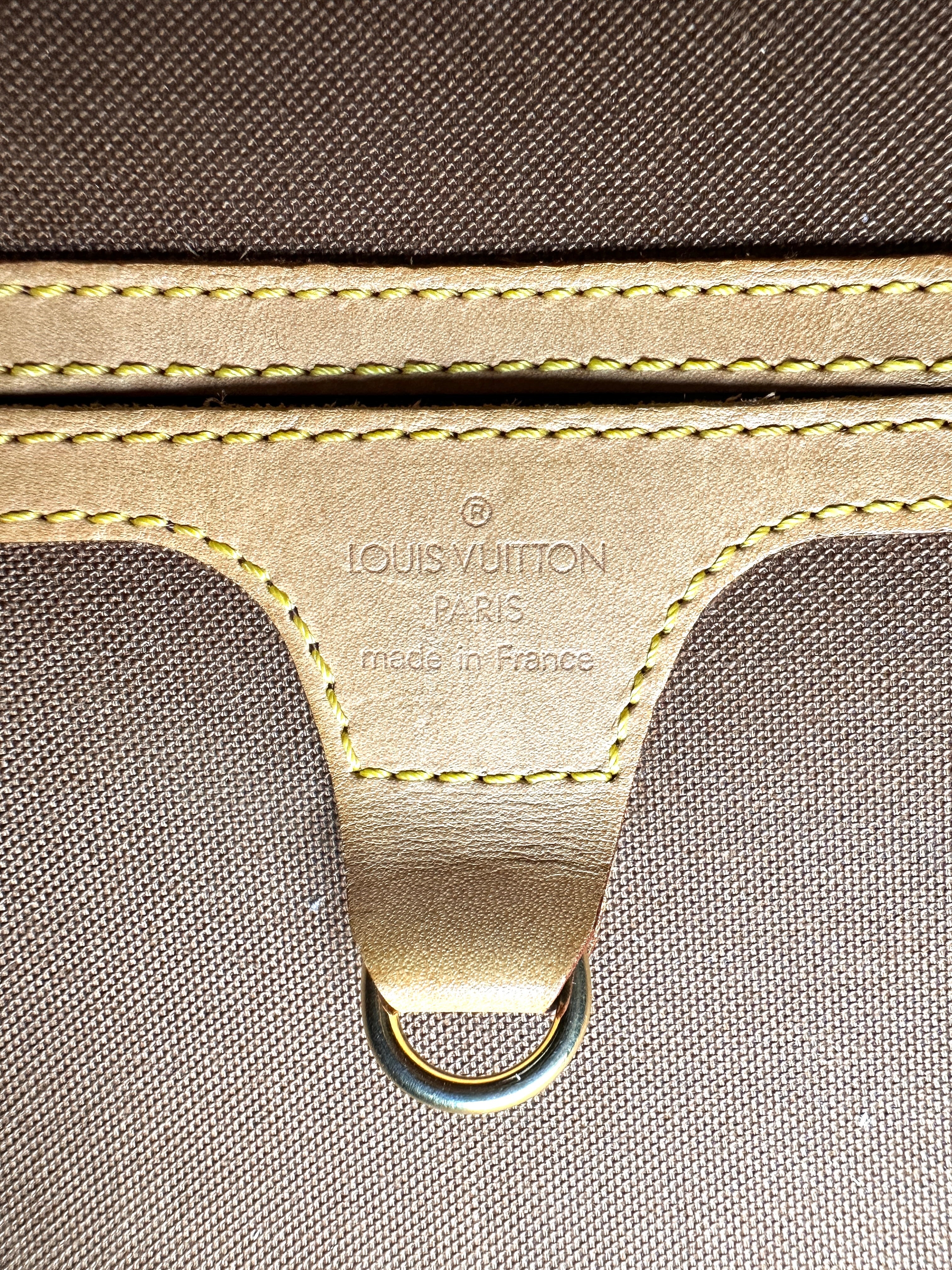 Louis Vuitton Ellipse MM Monogram Canvas Handle Bag LV2977