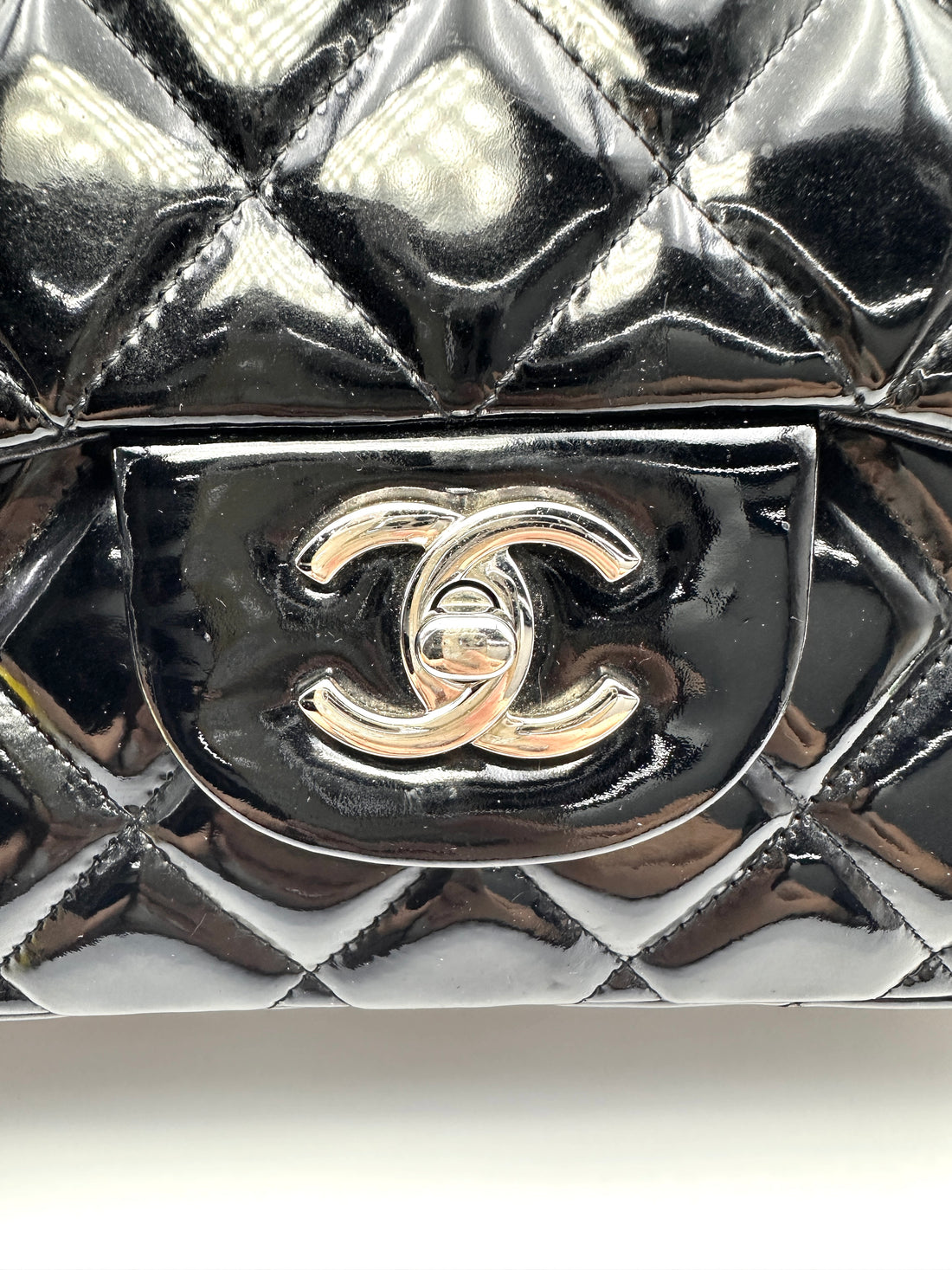 Chanel Classic Flap Black Quilted Patent Leather Jumbo Shoulder Bag(14***16) CC2124